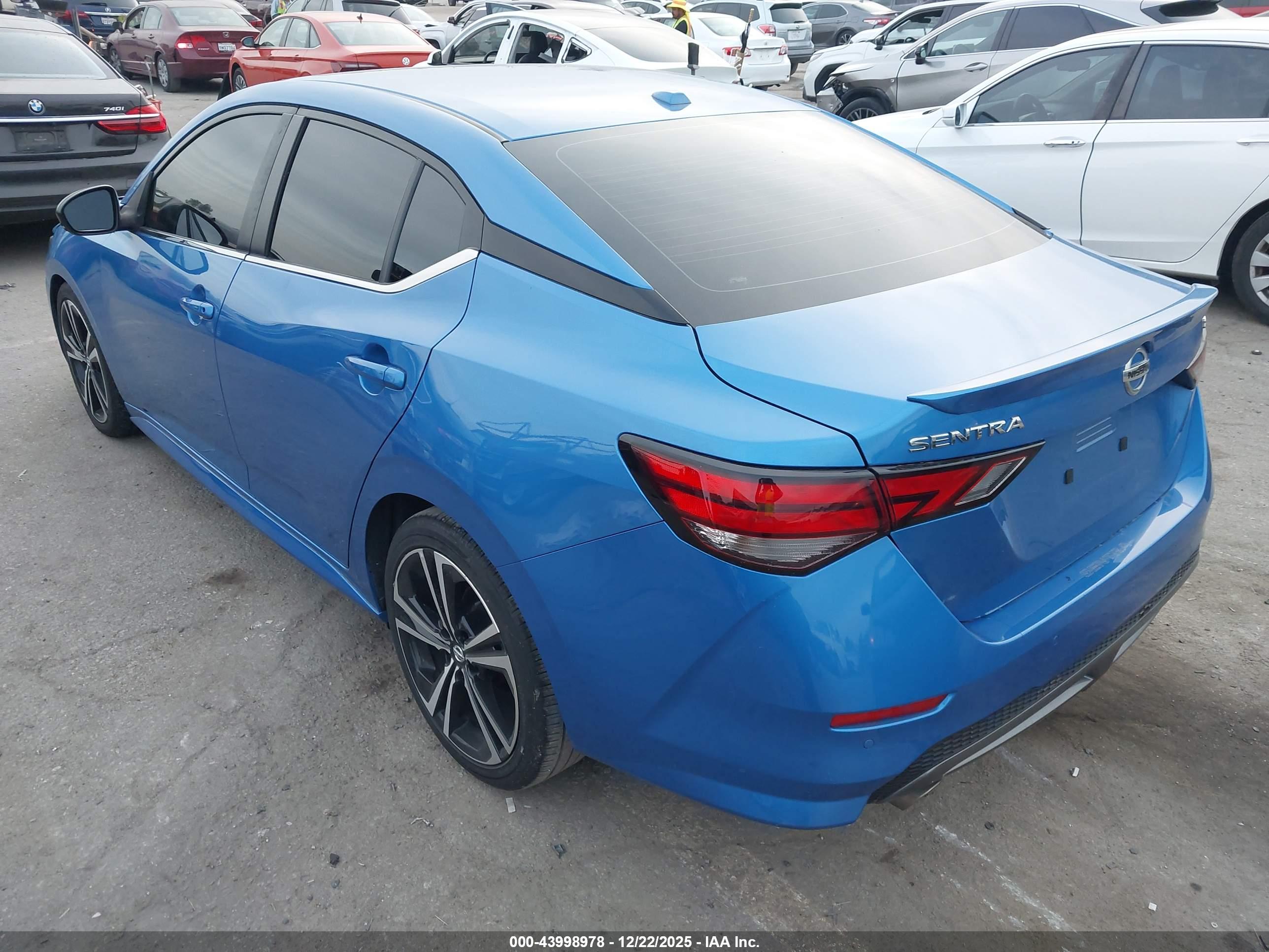 NISSAN SENTRA image 3