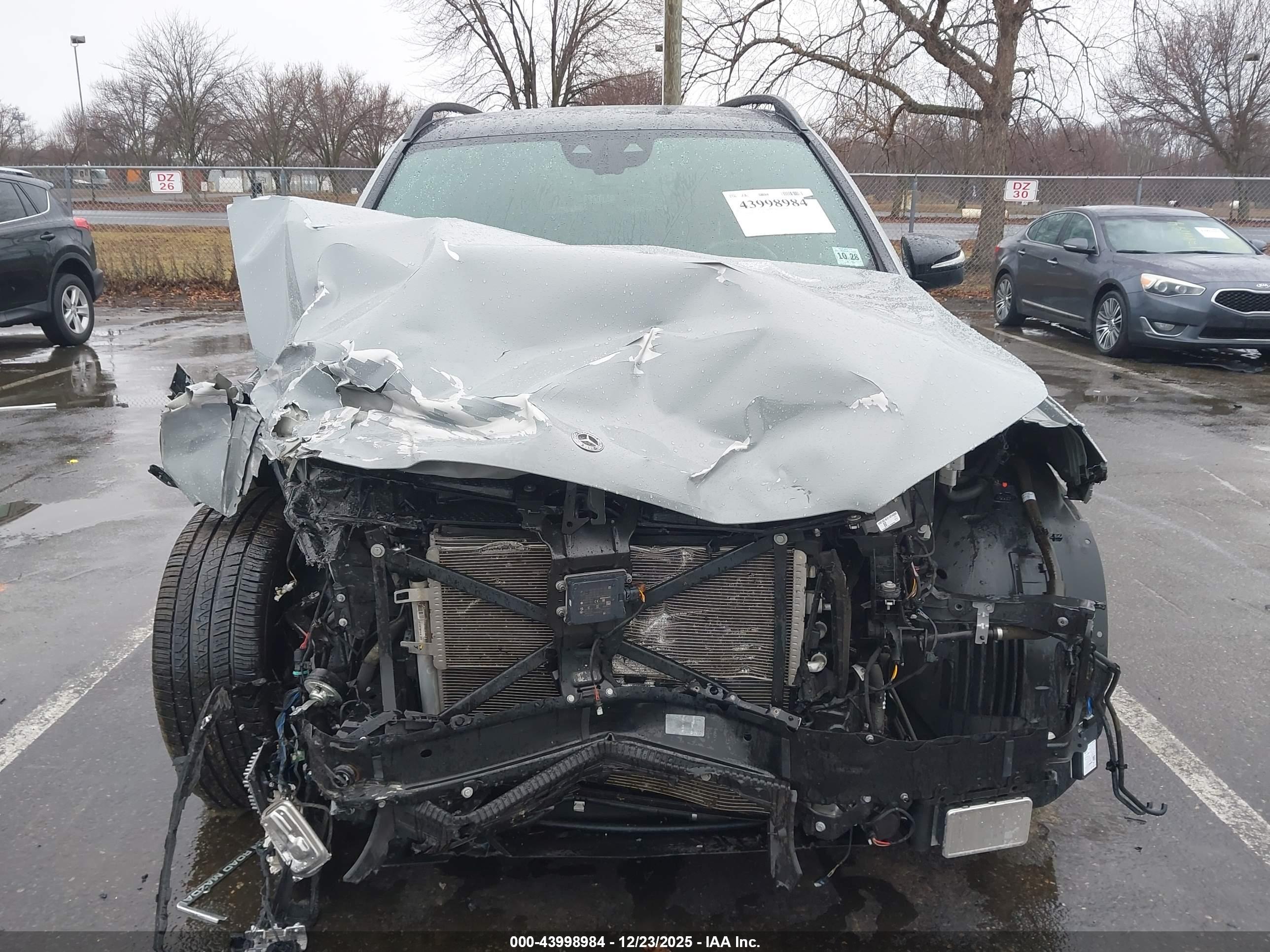 MERCEDES-BENZ GLS image 6