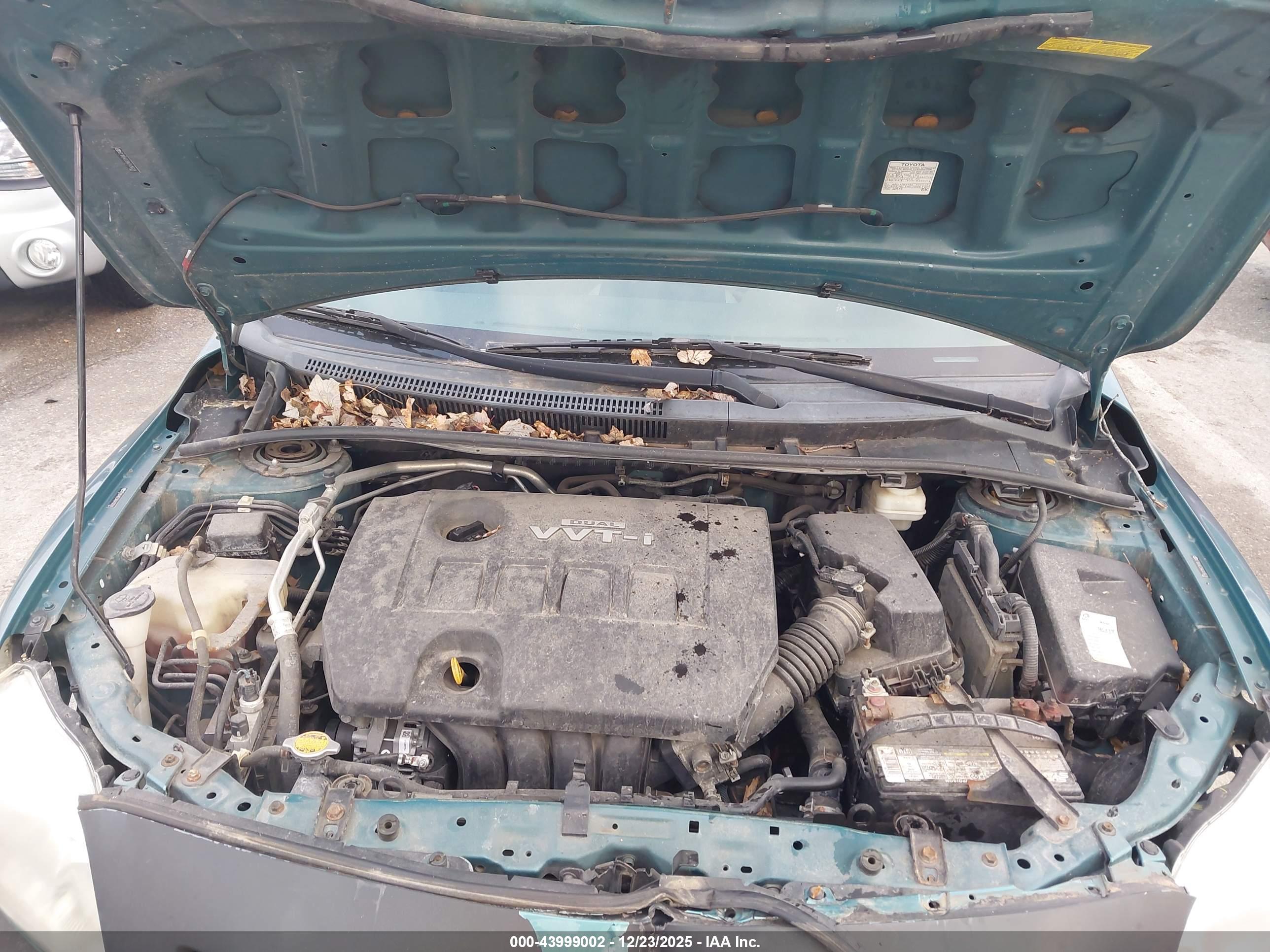 TOYOTA COROLLA image 10