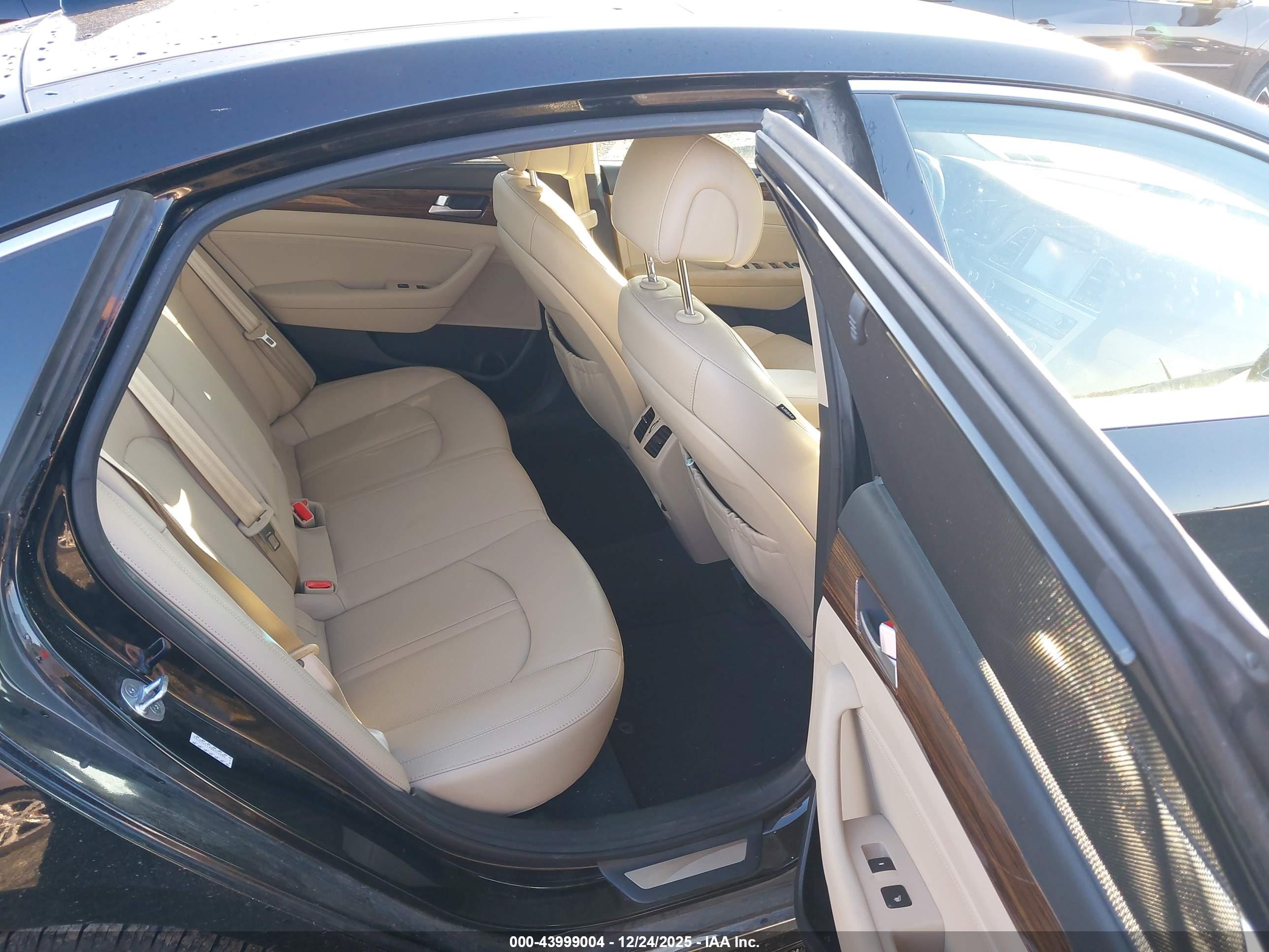 HYUNDAI SONATA image 8