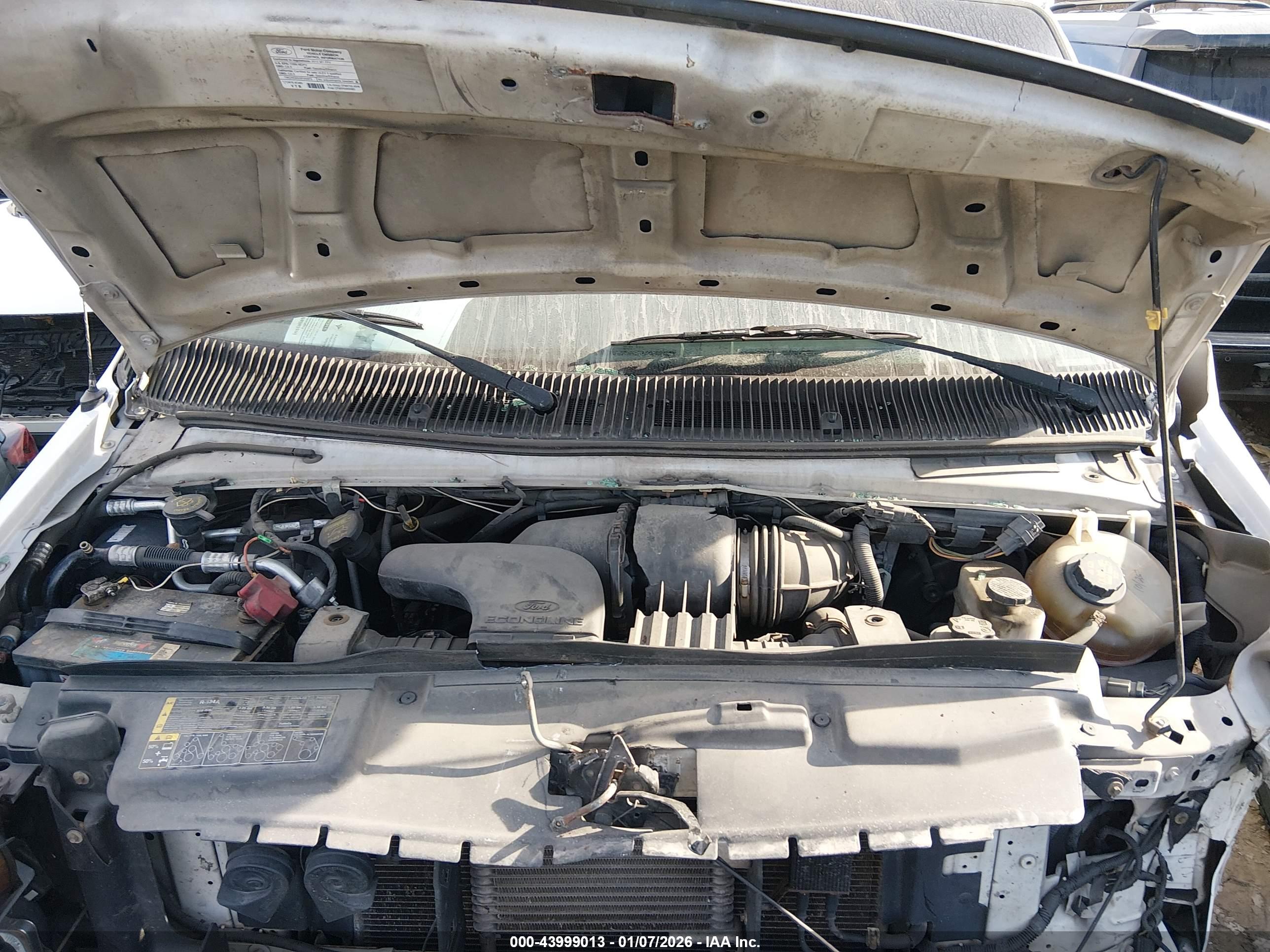 FORD E-250 image 10