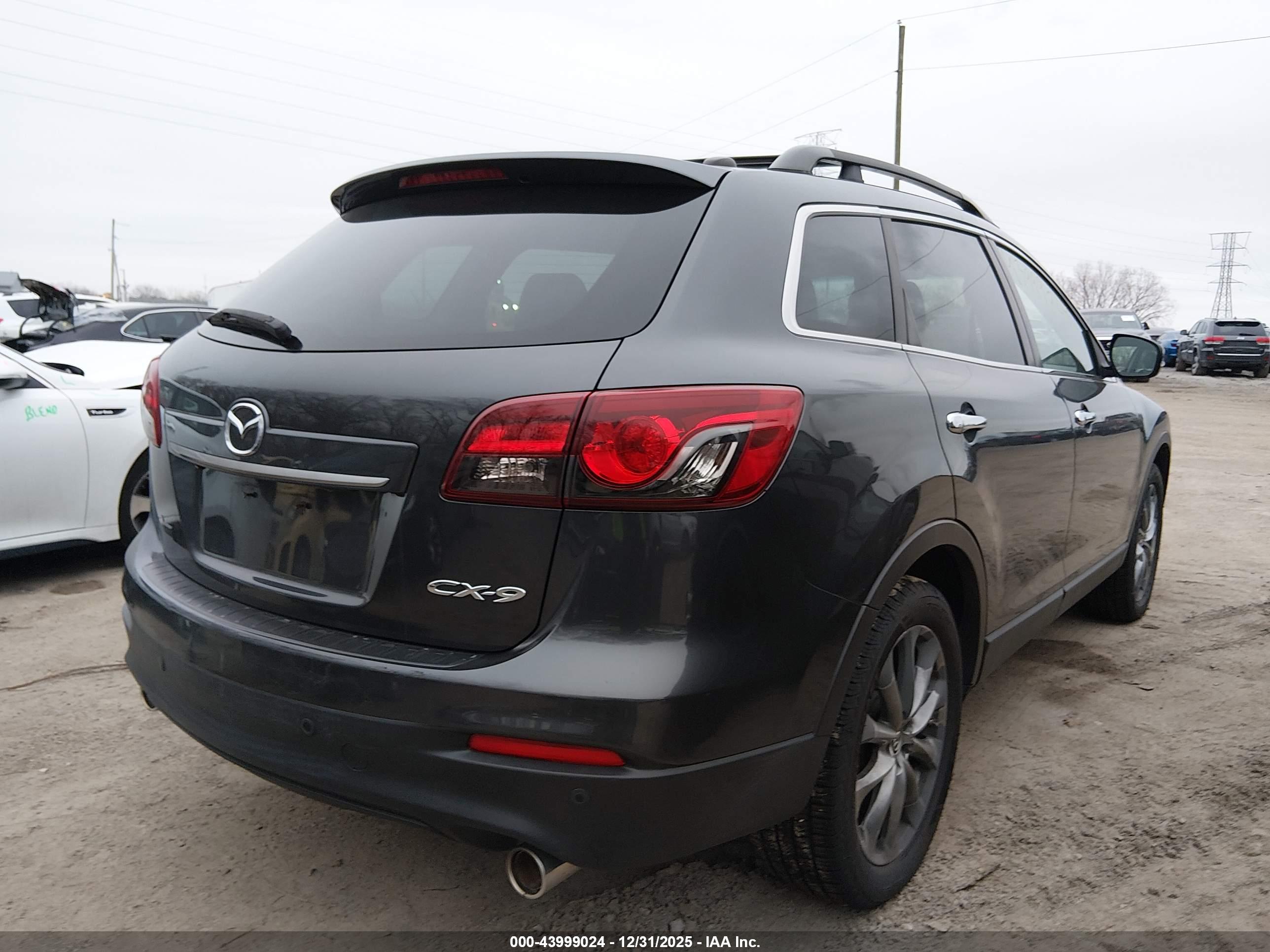 MAZDA CX-9 image 4