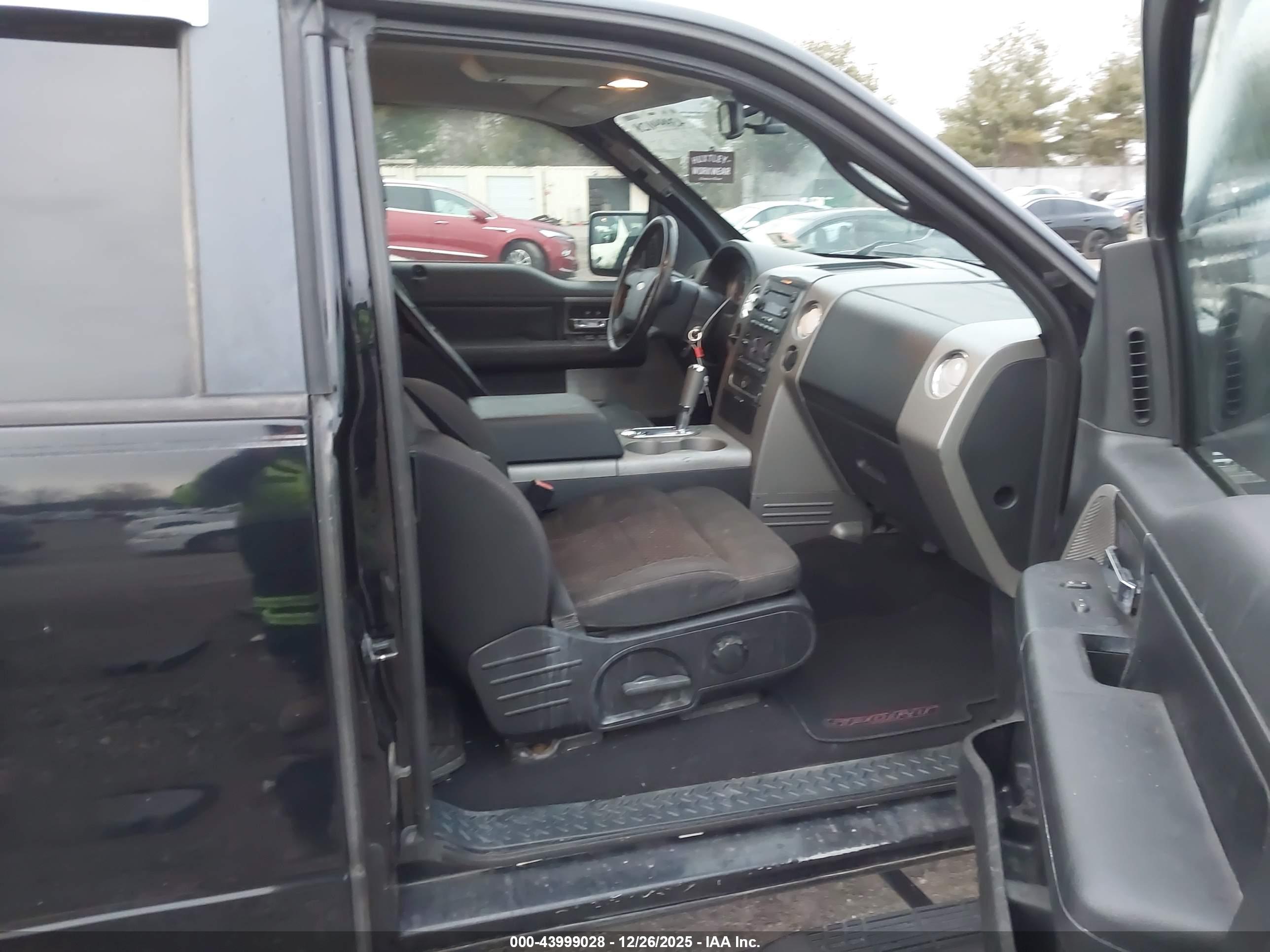 FORD F-150 image 5