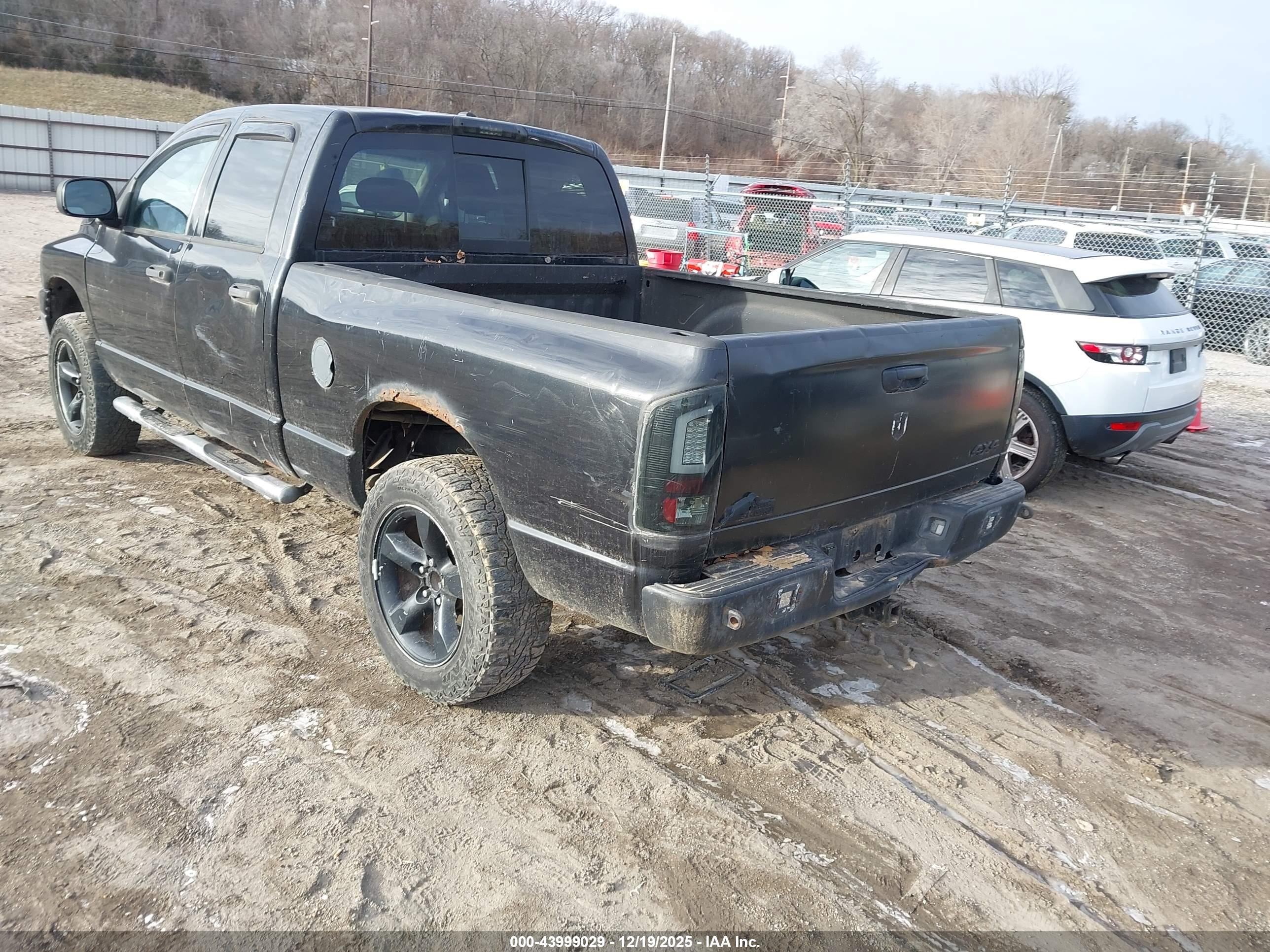 DODGE RAM image 3