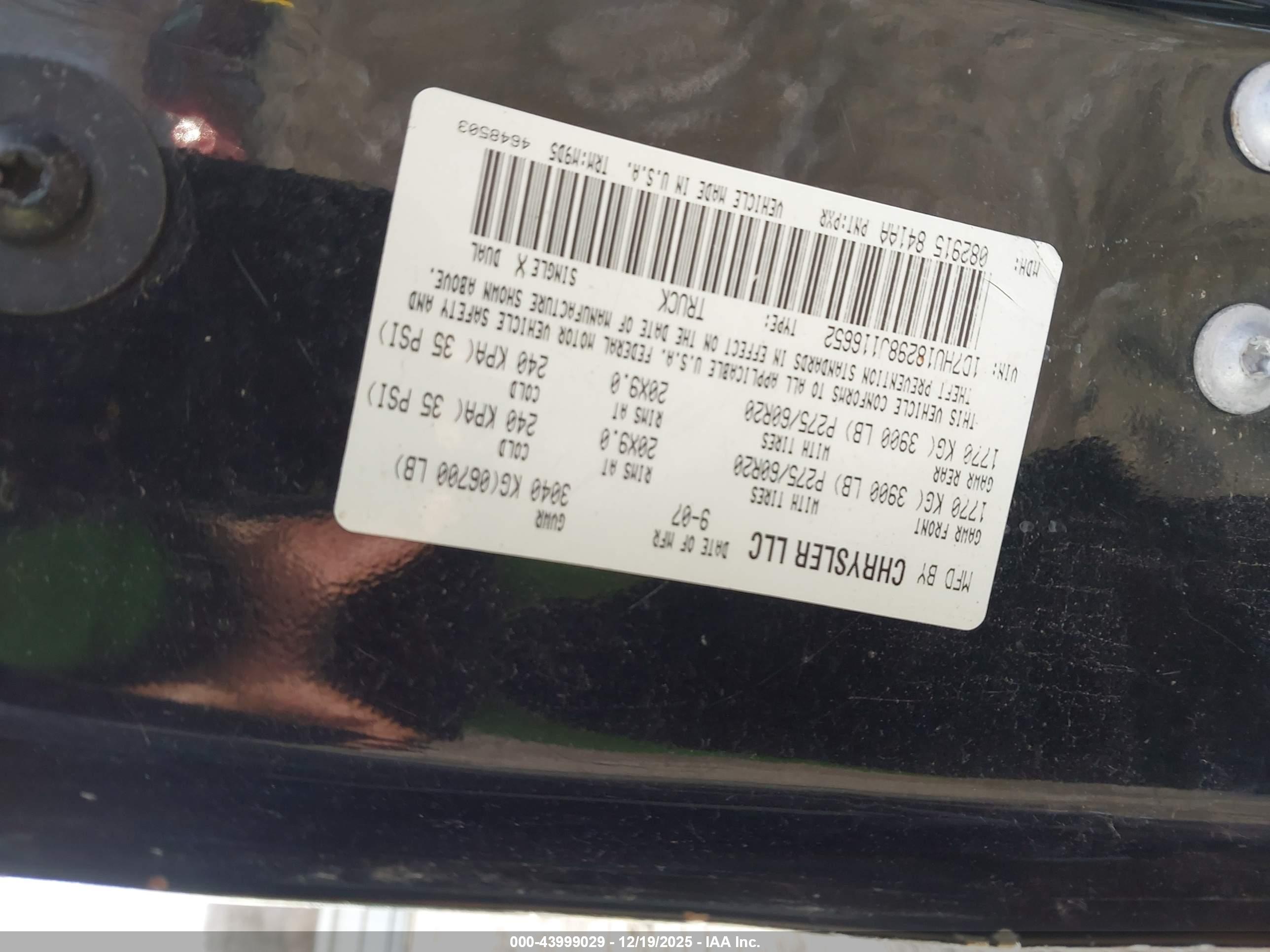 DODGE RAM image 9