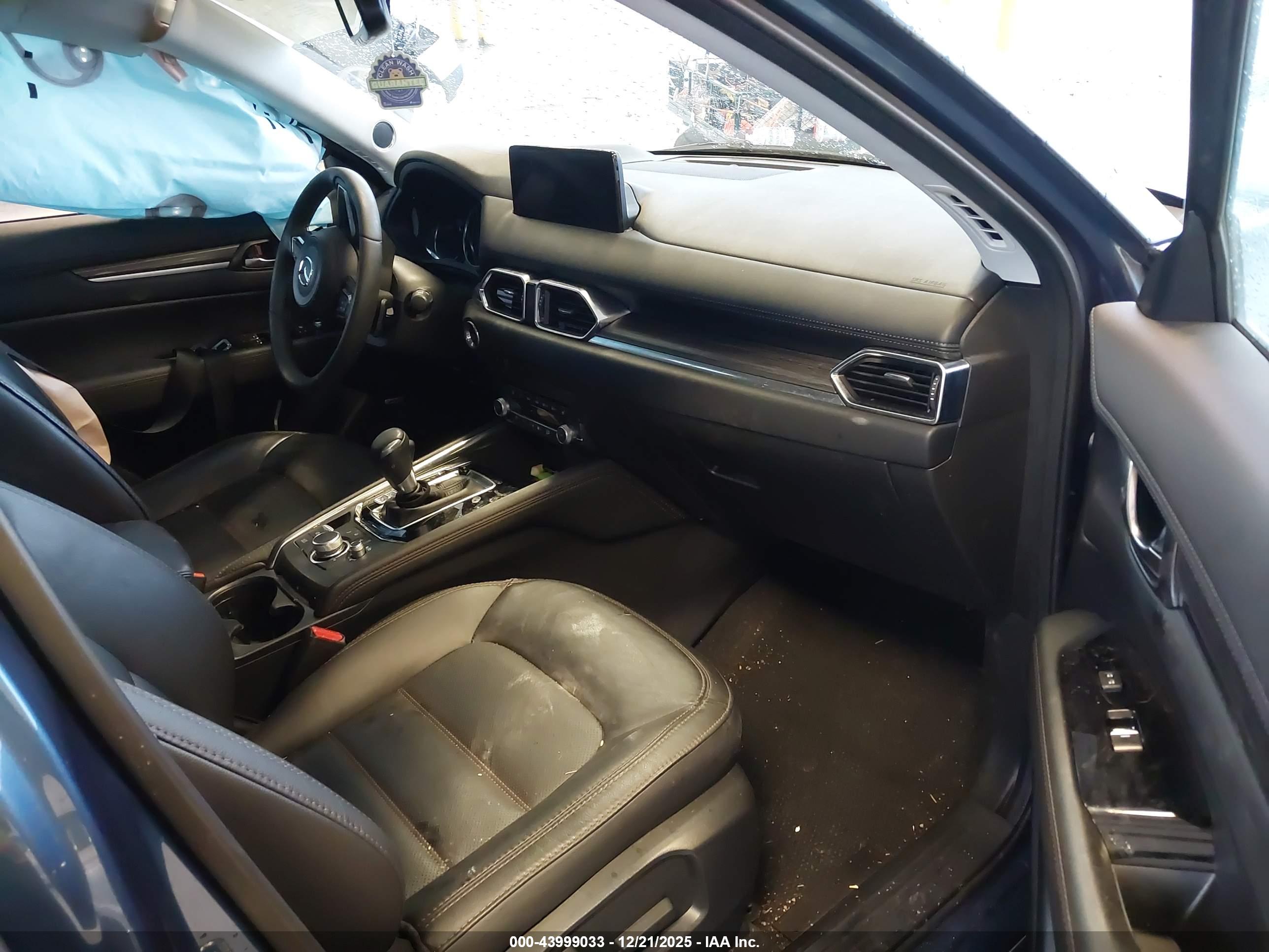 MAZDA CX-5 image 5