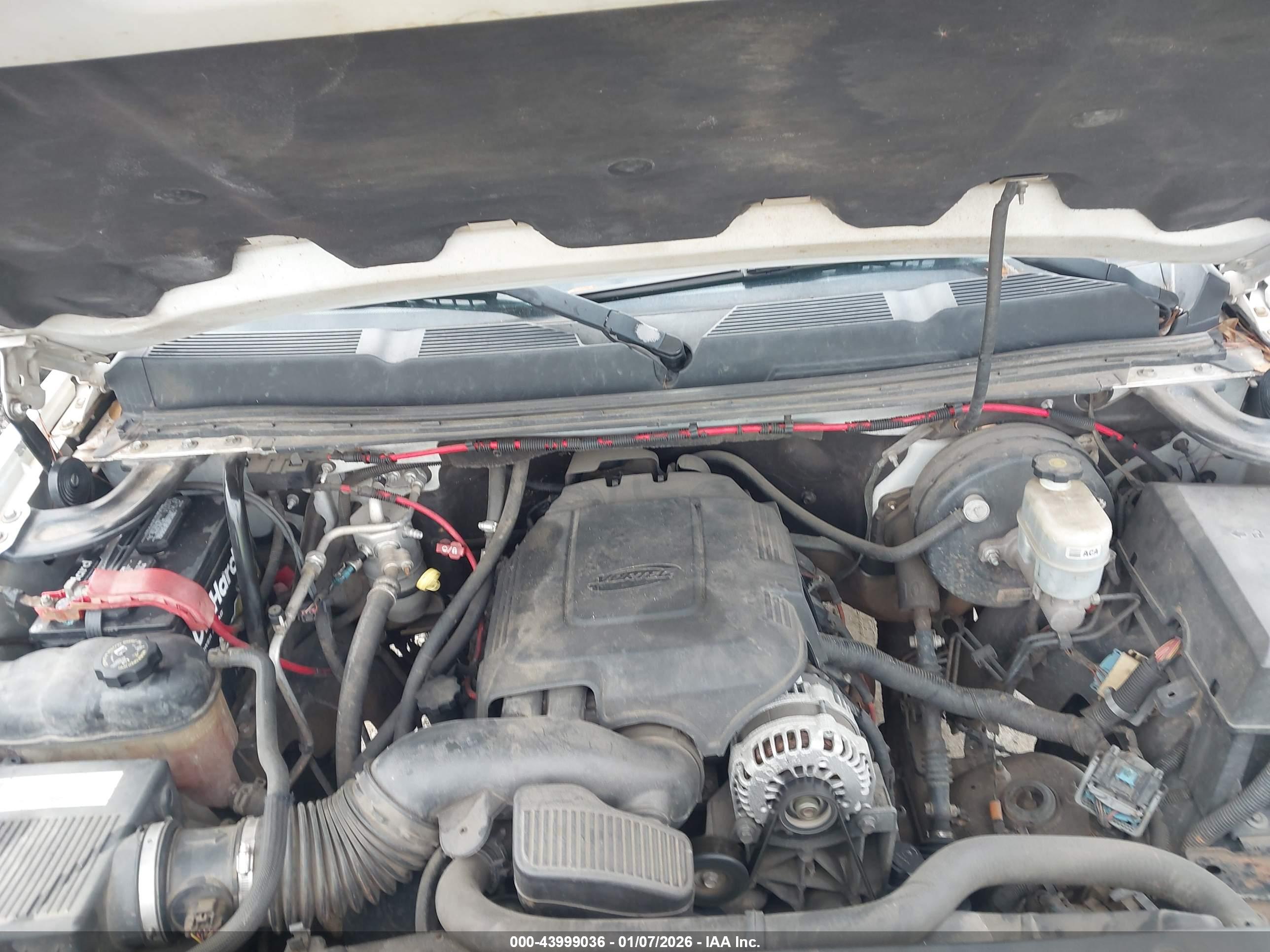 CHEVROLET SILVERADO image 10