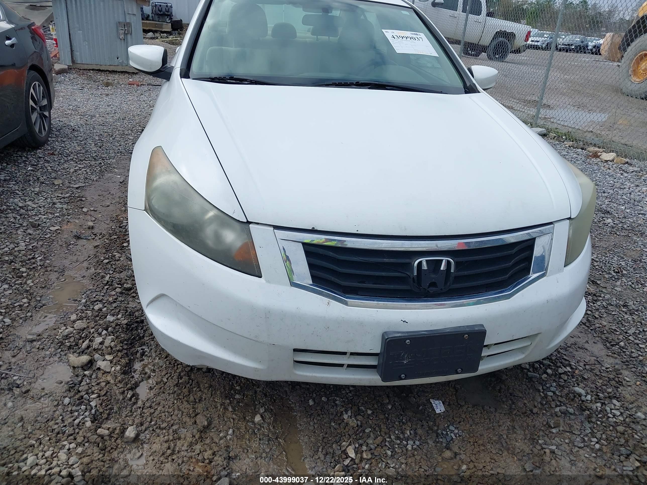 HONDA ACCORD image 6