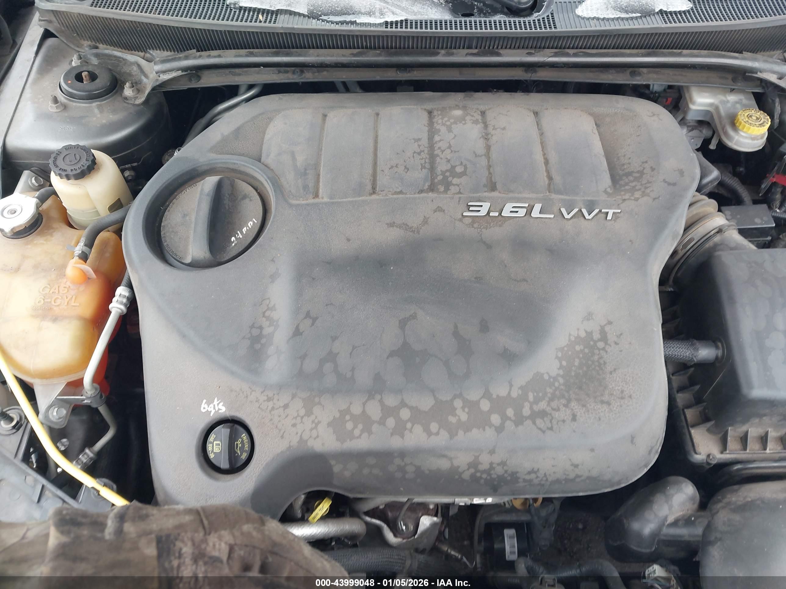 CHRYSLER 200 image 10