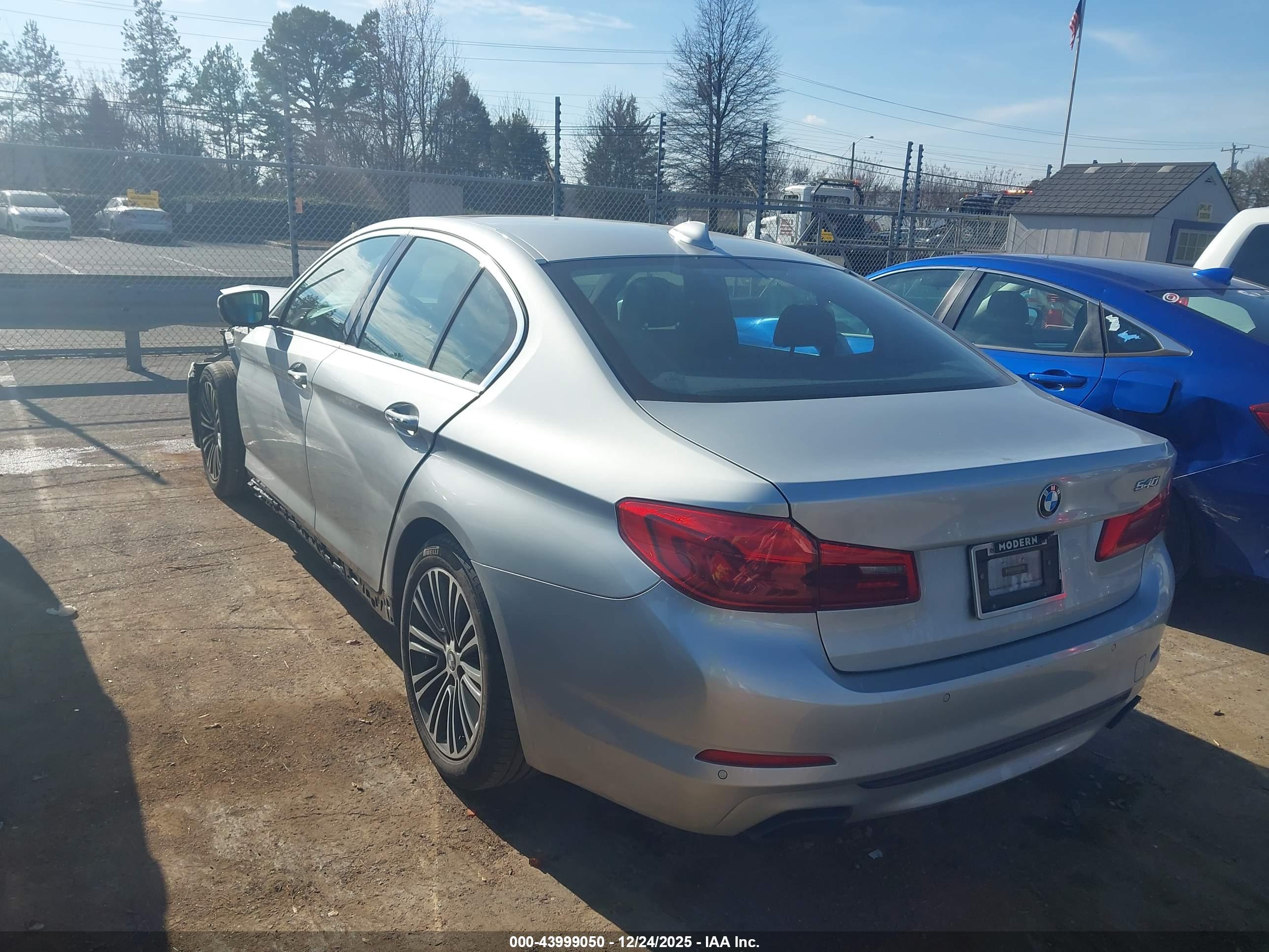 BMW 540I image 3
