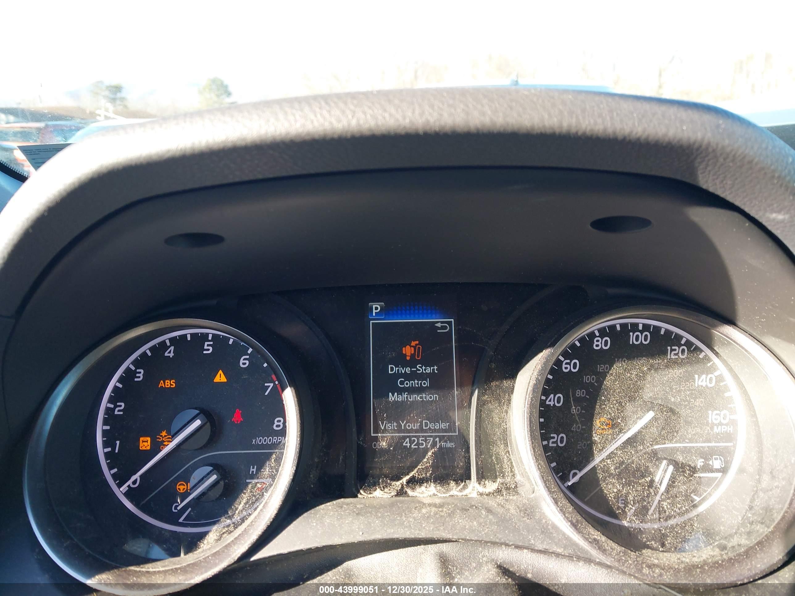 TOYOTA CAMRY image 7