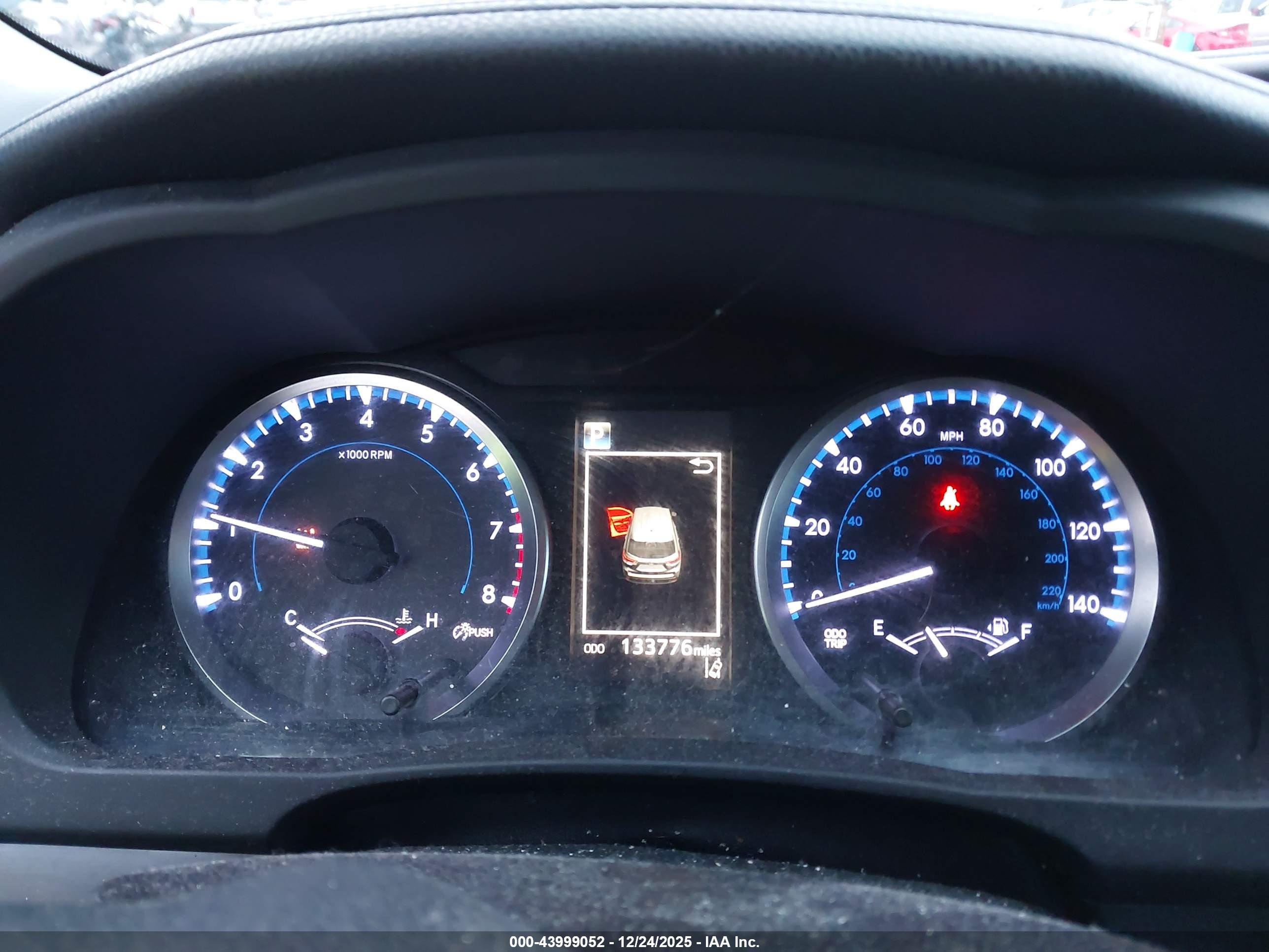 TOYOTA HIGHLANDER image 7