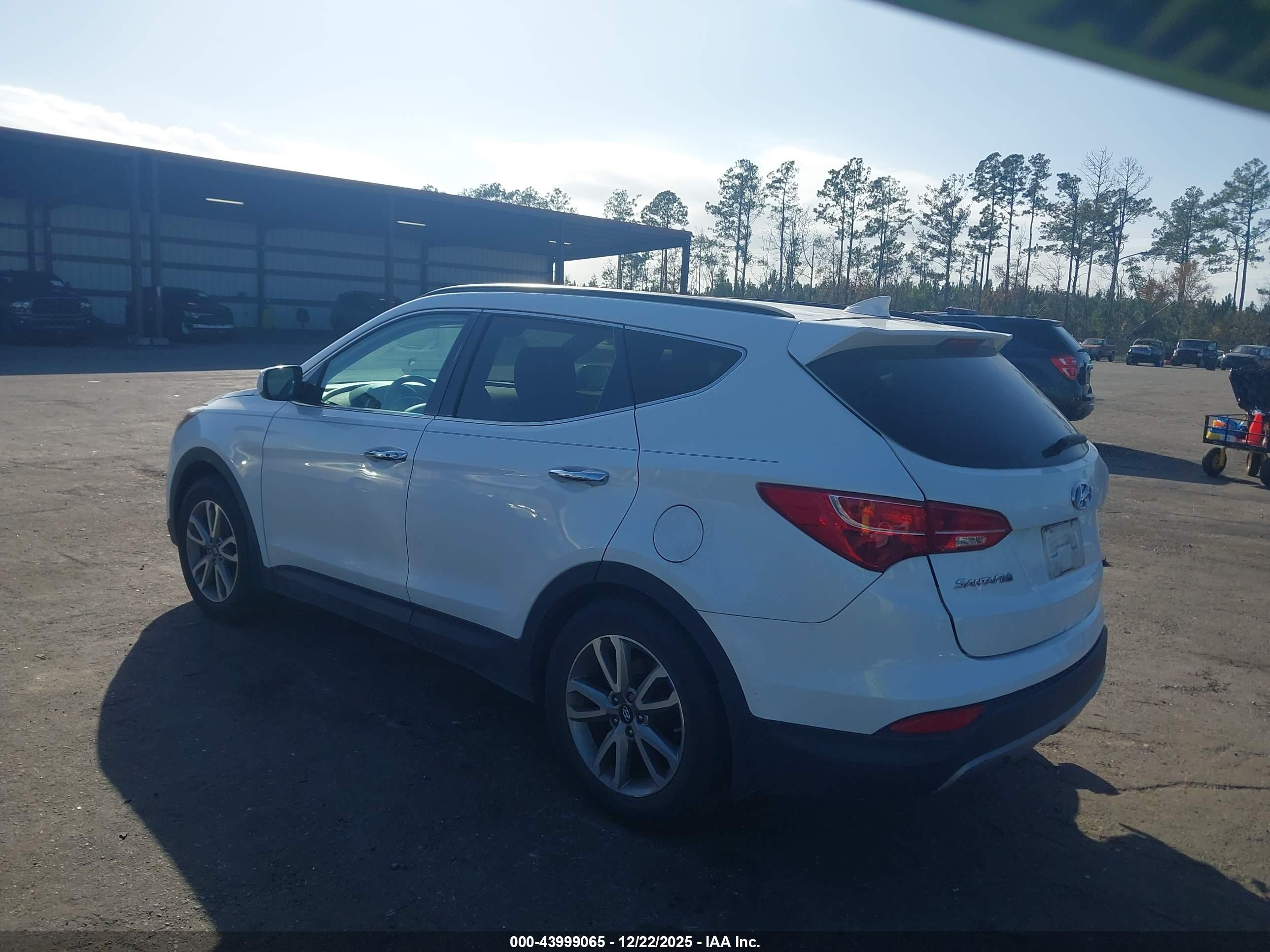 HYUNDAI SANTA image 3