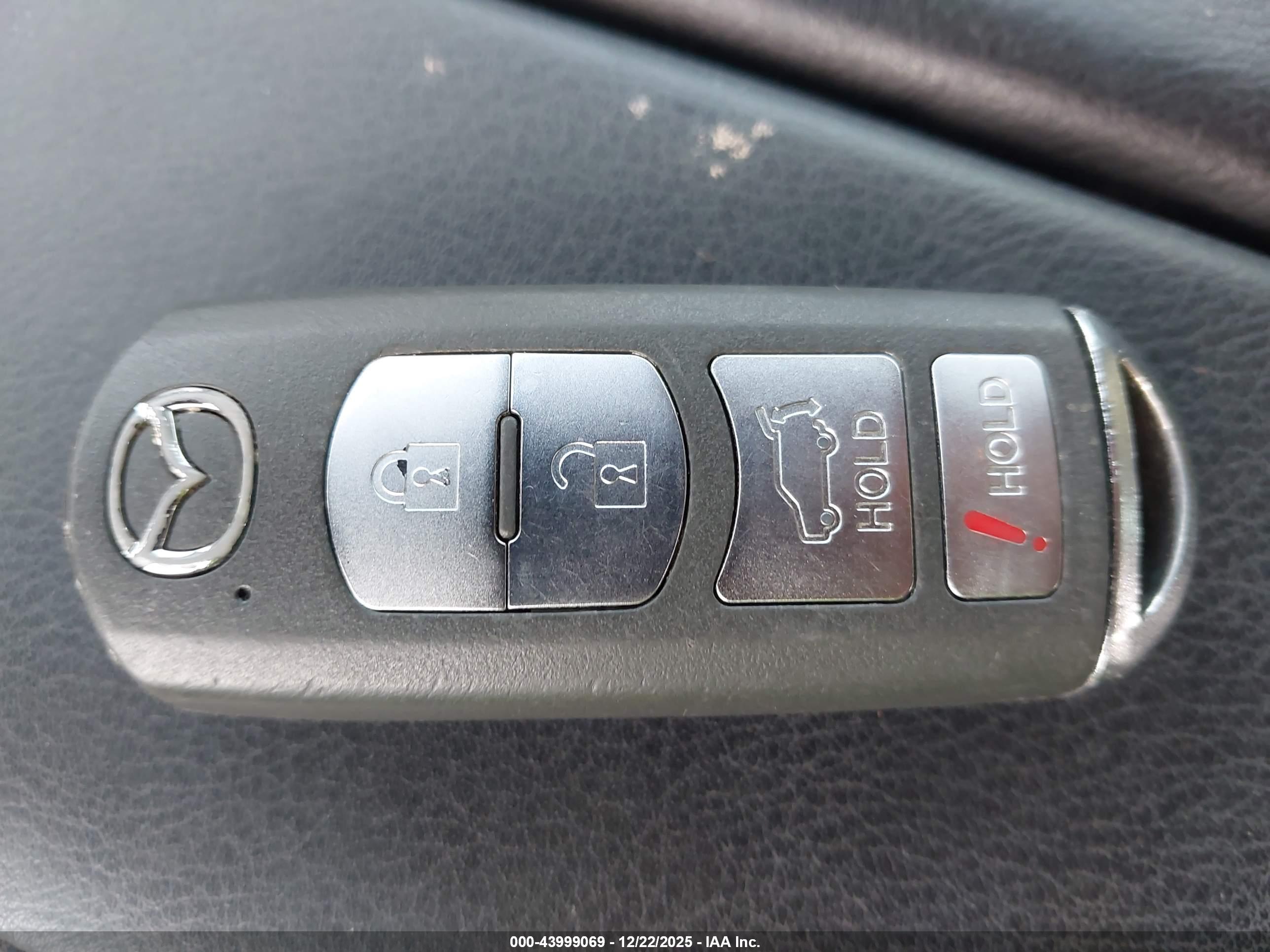 MAZDA CX-9 image 11