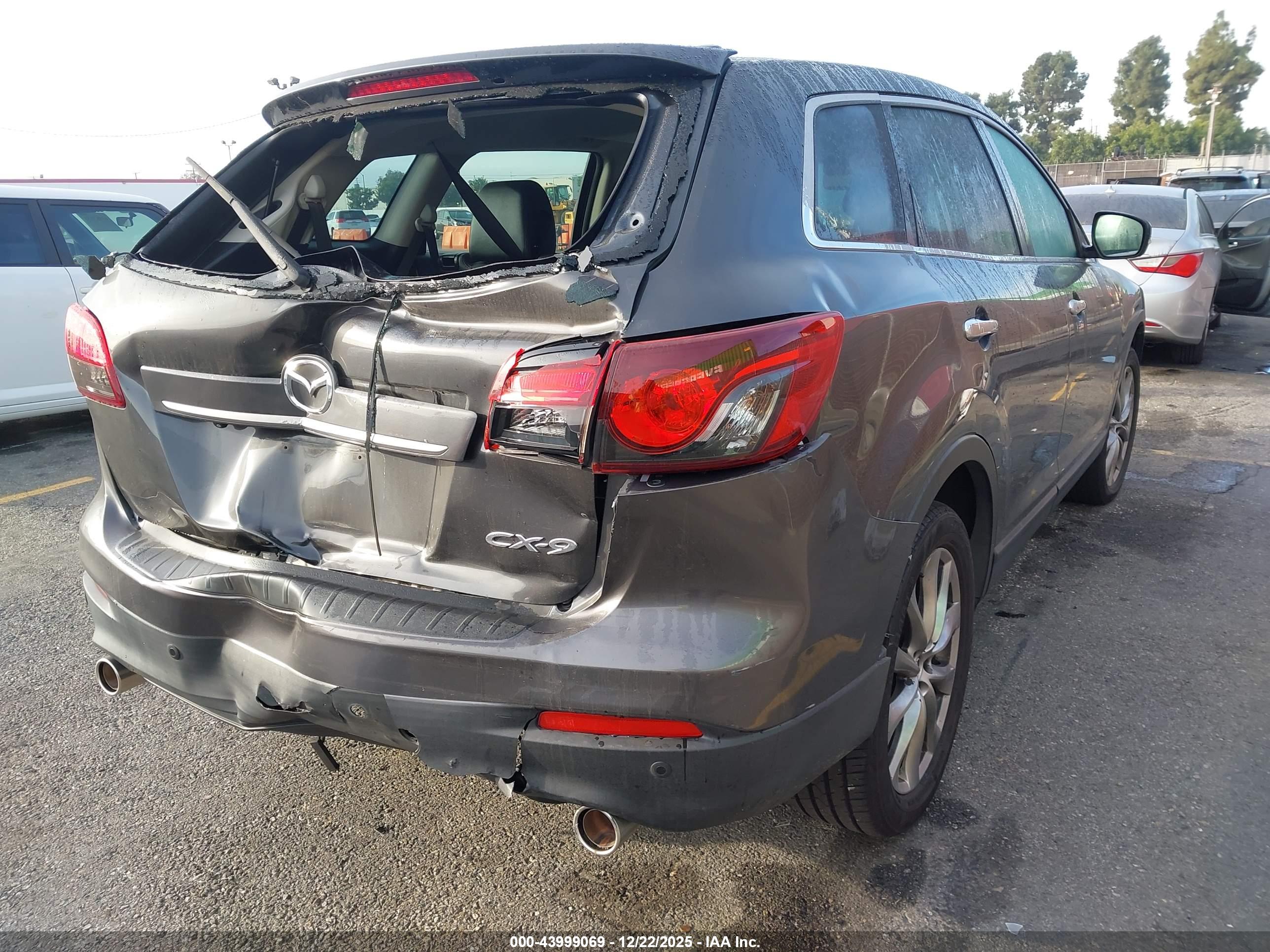 MAZDA CX-9 image 4