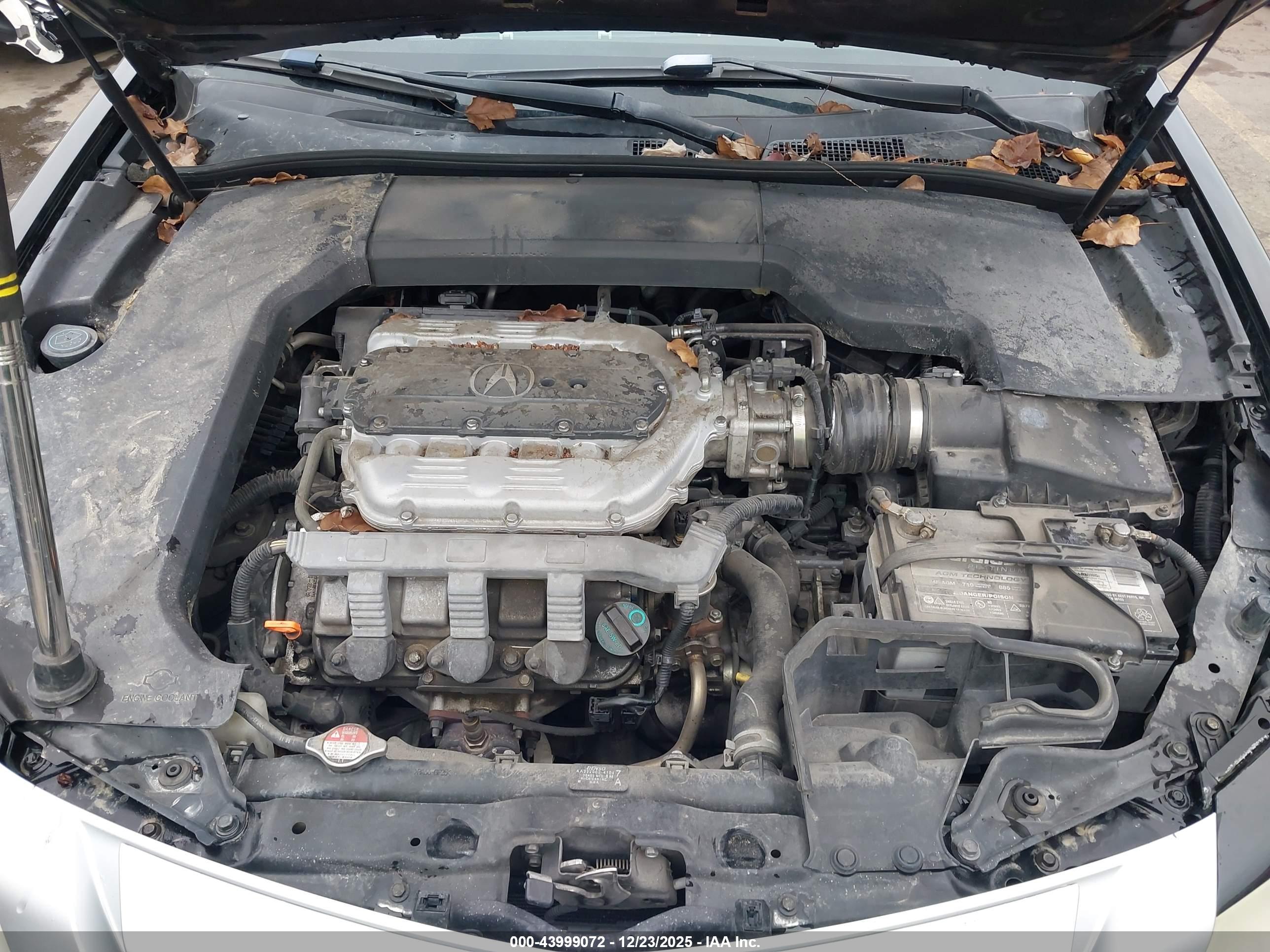 ACURA TL image 10