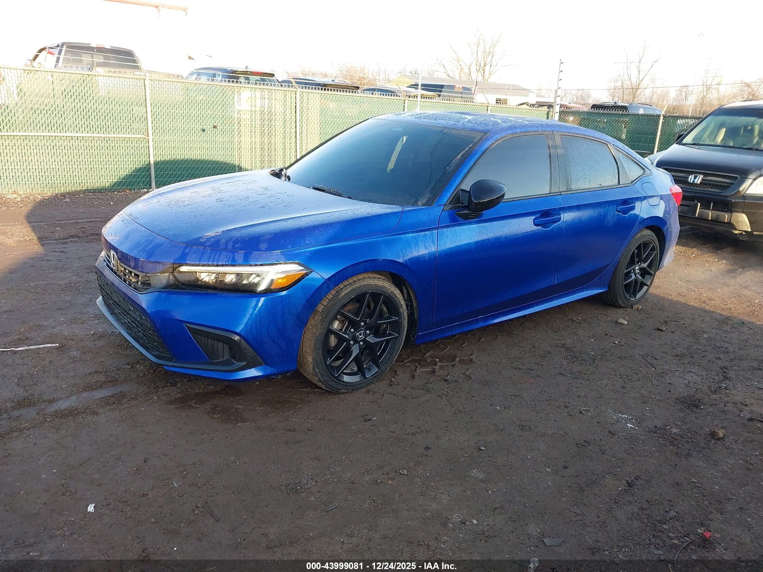 HONDA CIVIC image 2