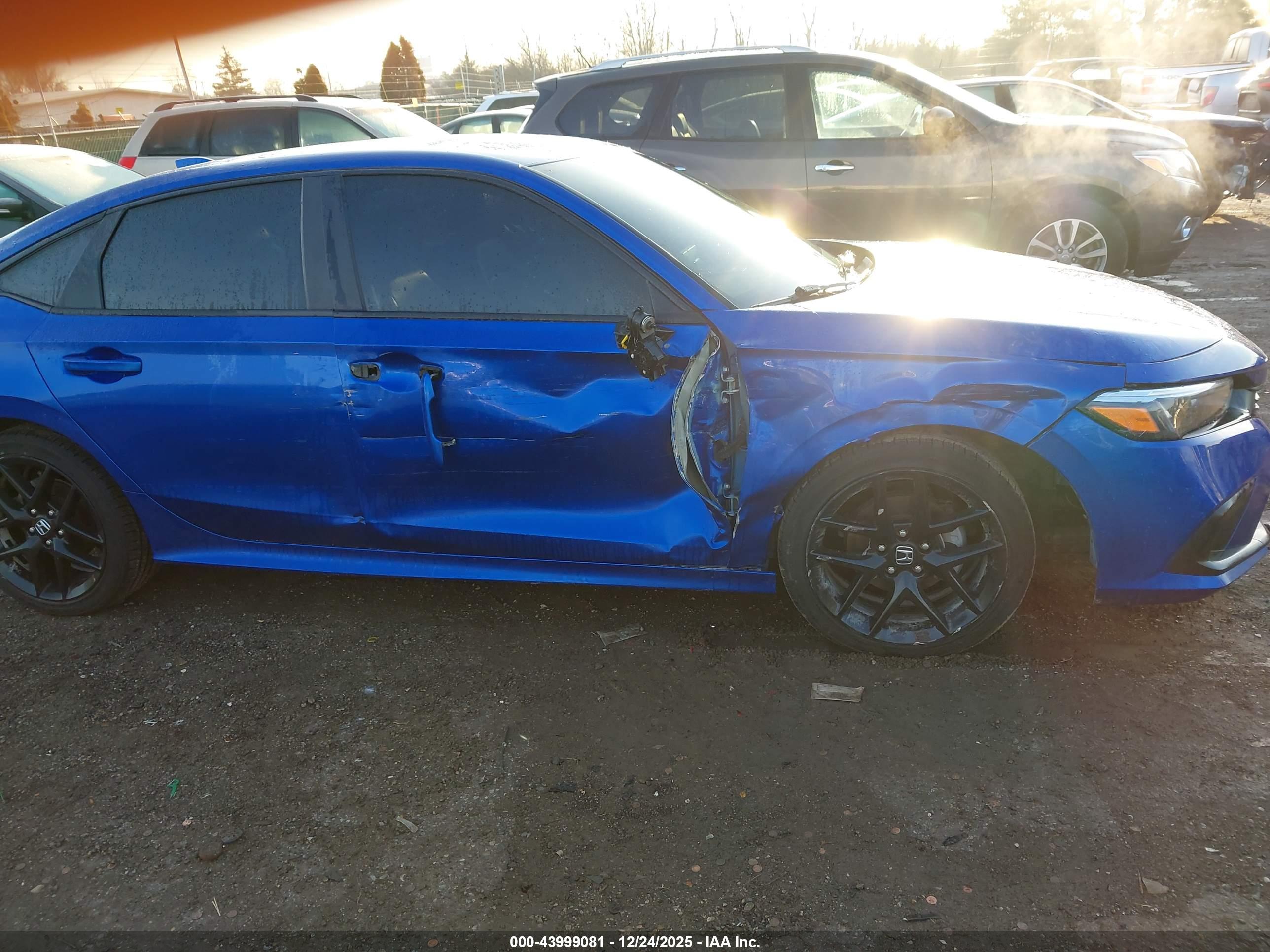 HONDA CIVIC image 6
