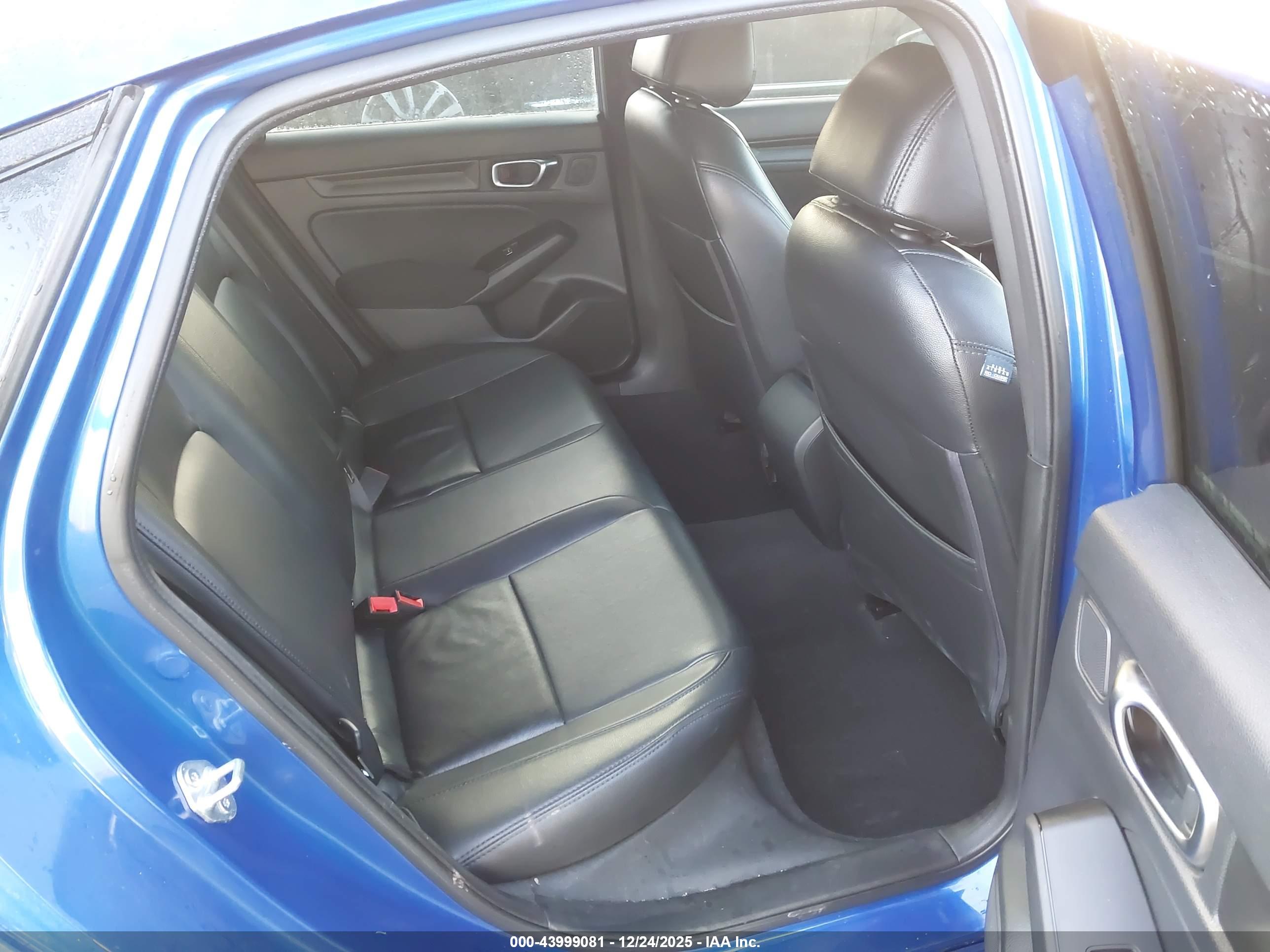 HONDA CIVIC image 8