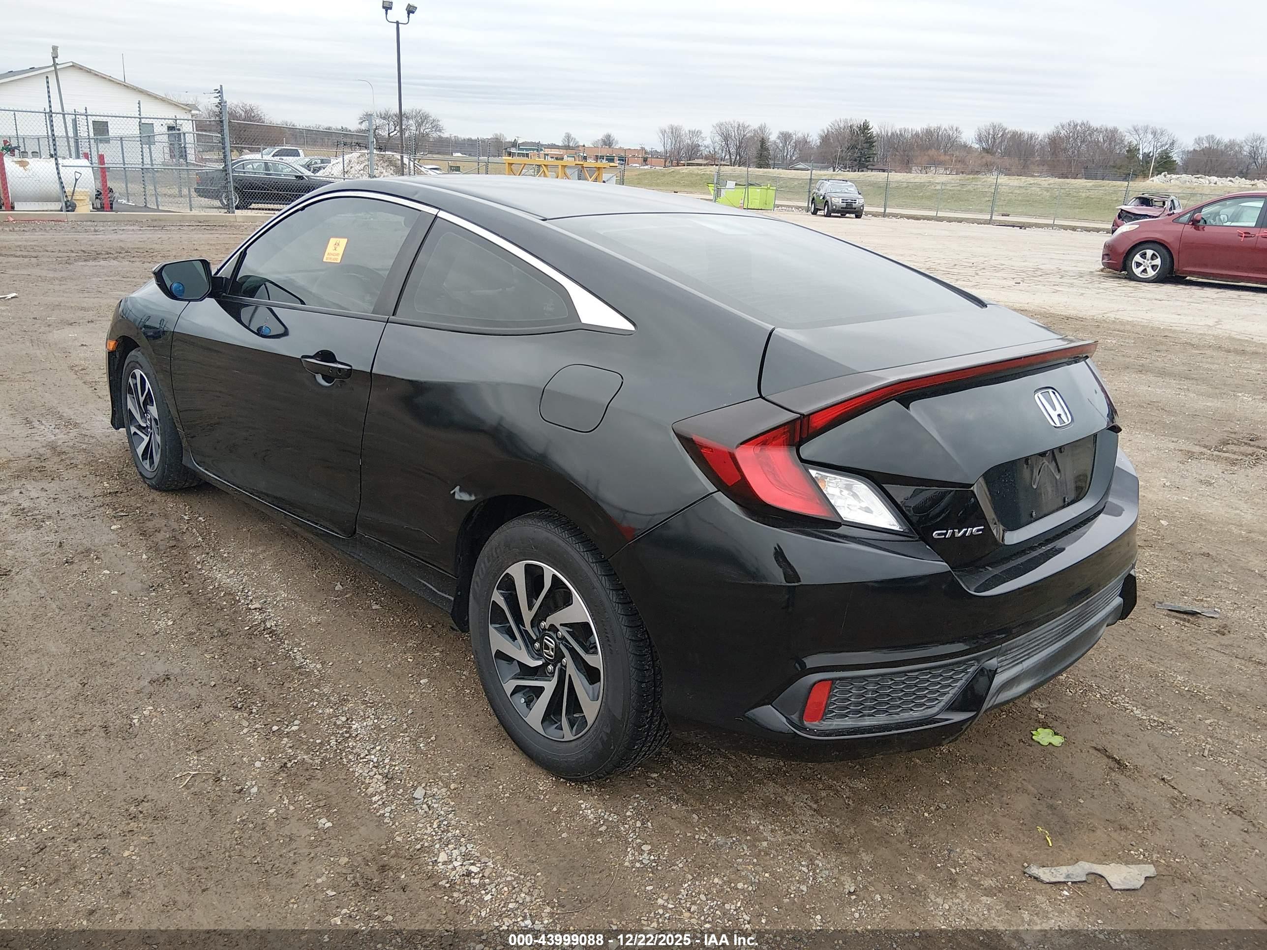 HONDA CIVIC image 3
