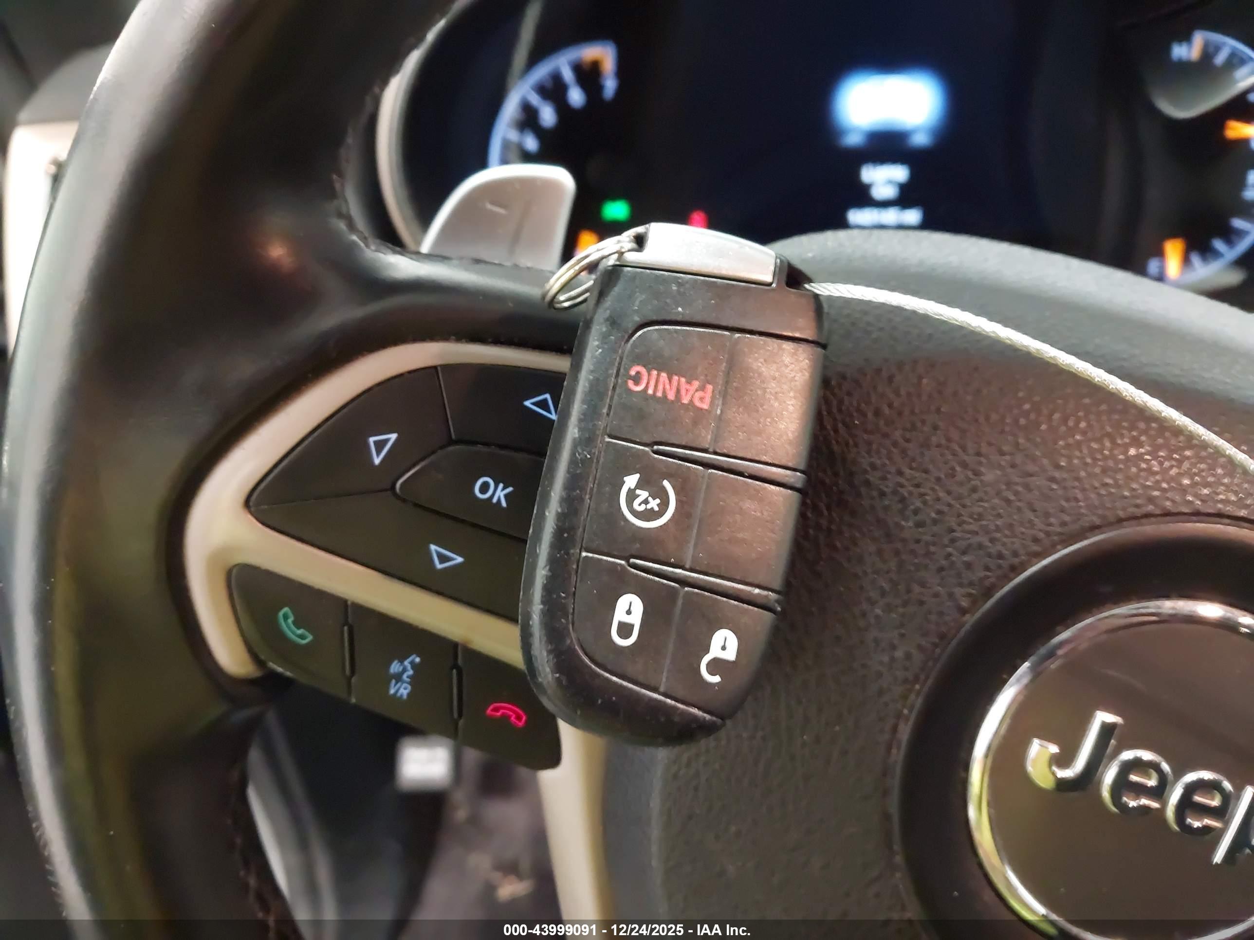 JEEP GRAND image 11