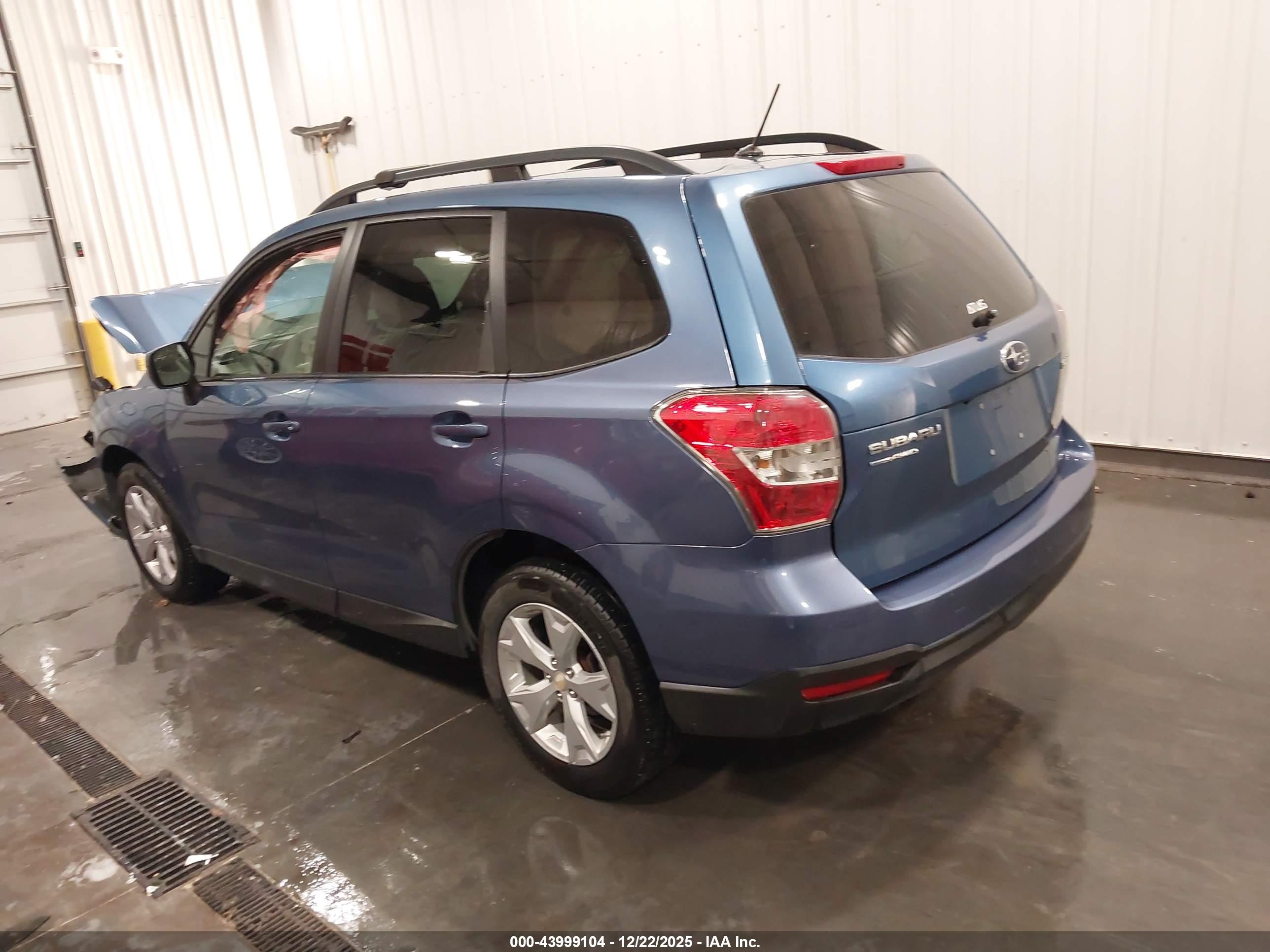 SUBARU FORESTER image 3