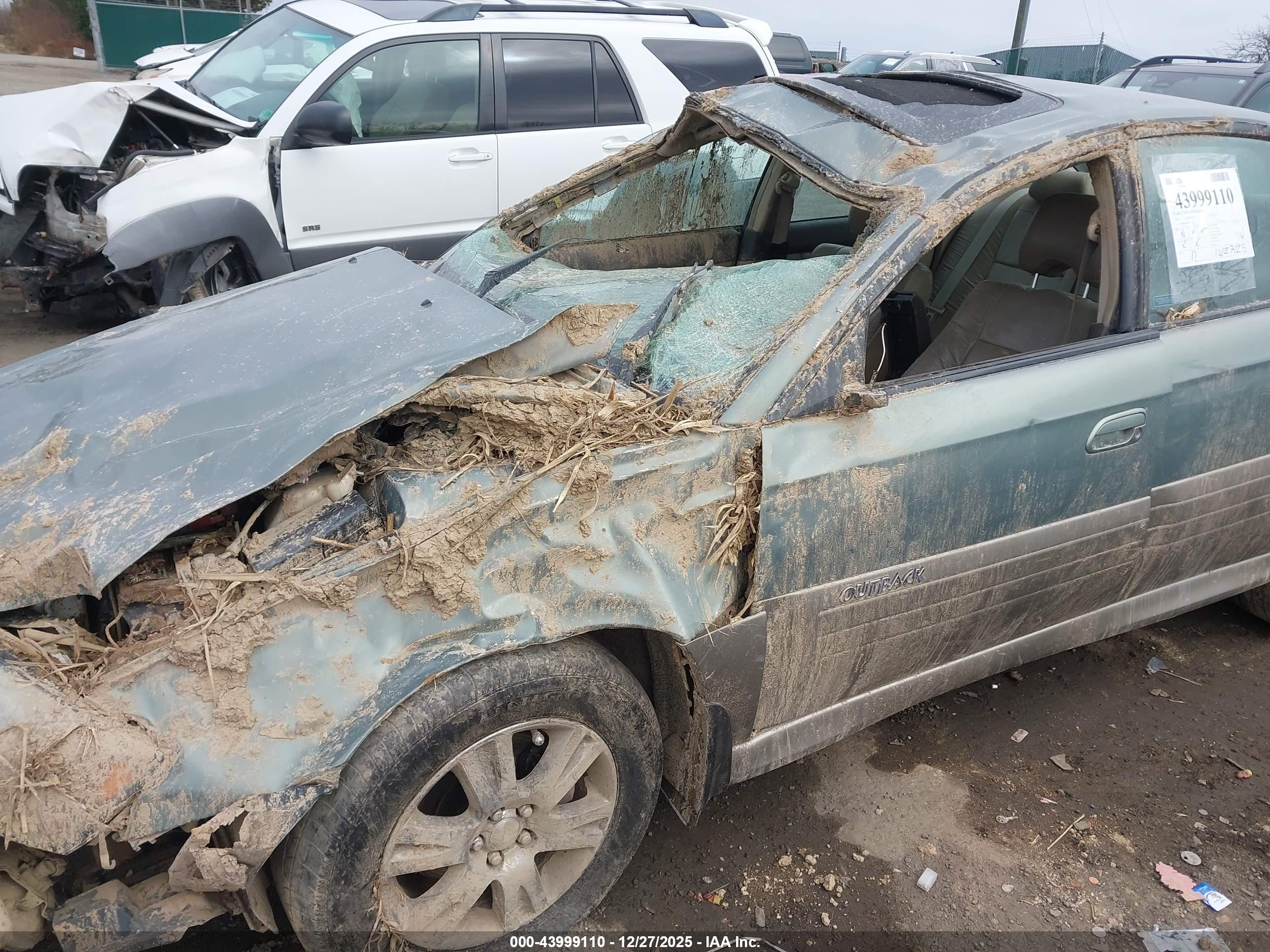 SUBARU OUTBACK image 6