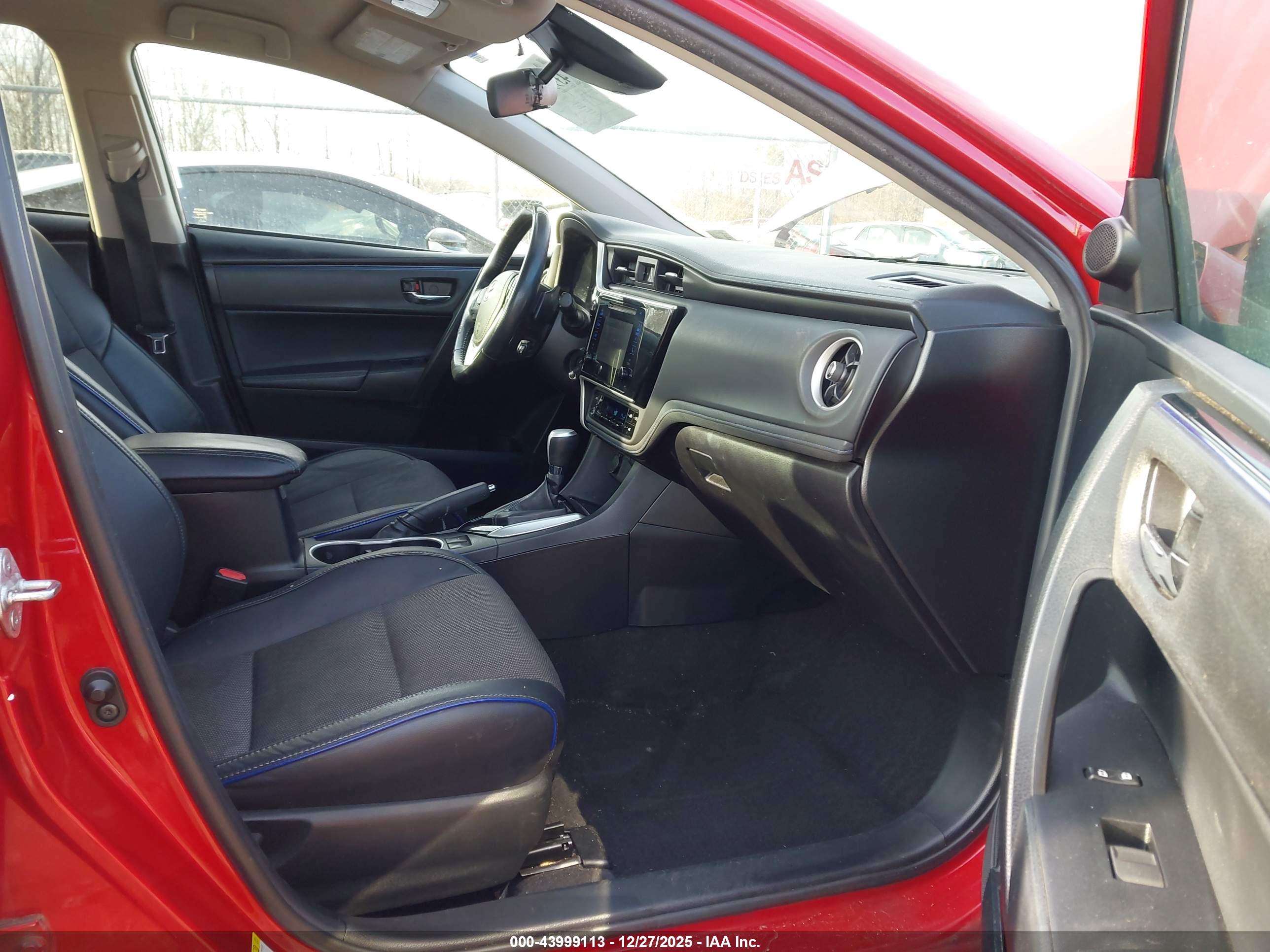 TOYOTA COROLLA image 5