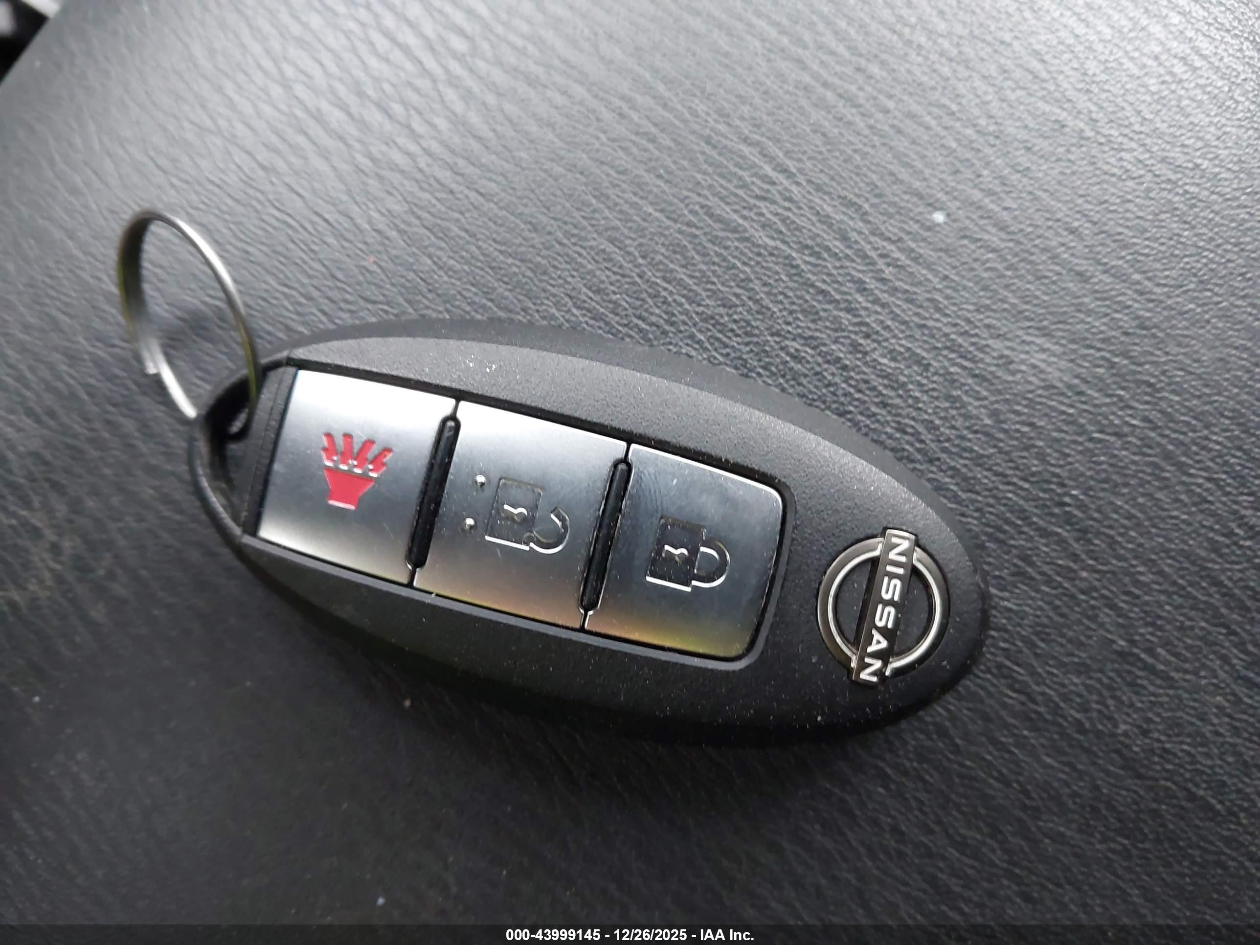 NISSAN ARMADA image 11