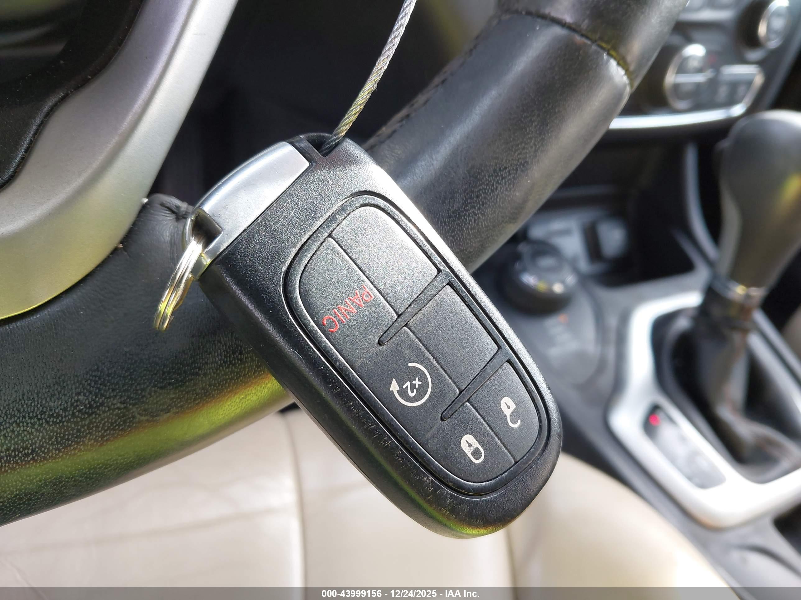 JEEP CHEROKEE image 11