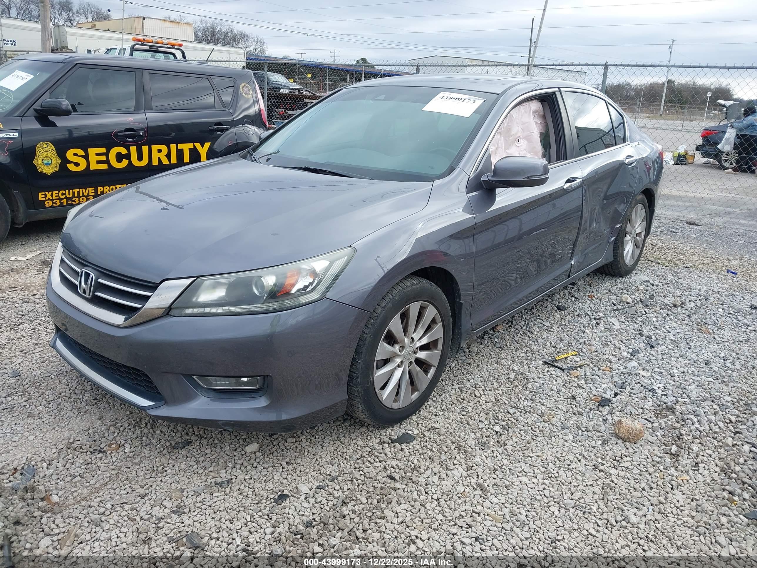 HONDA ACCORD image 2