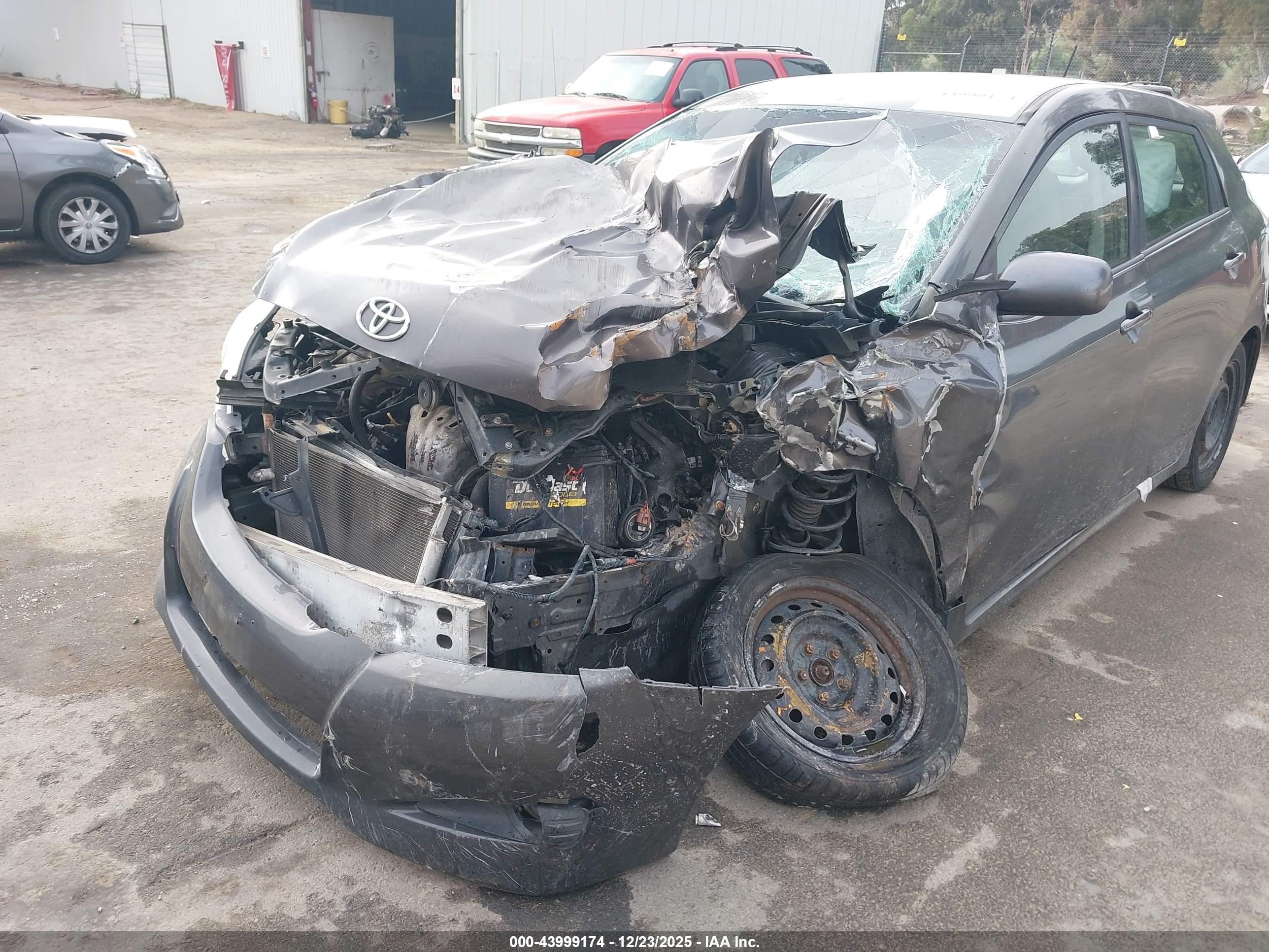 TOYOTA MATRIX image 6