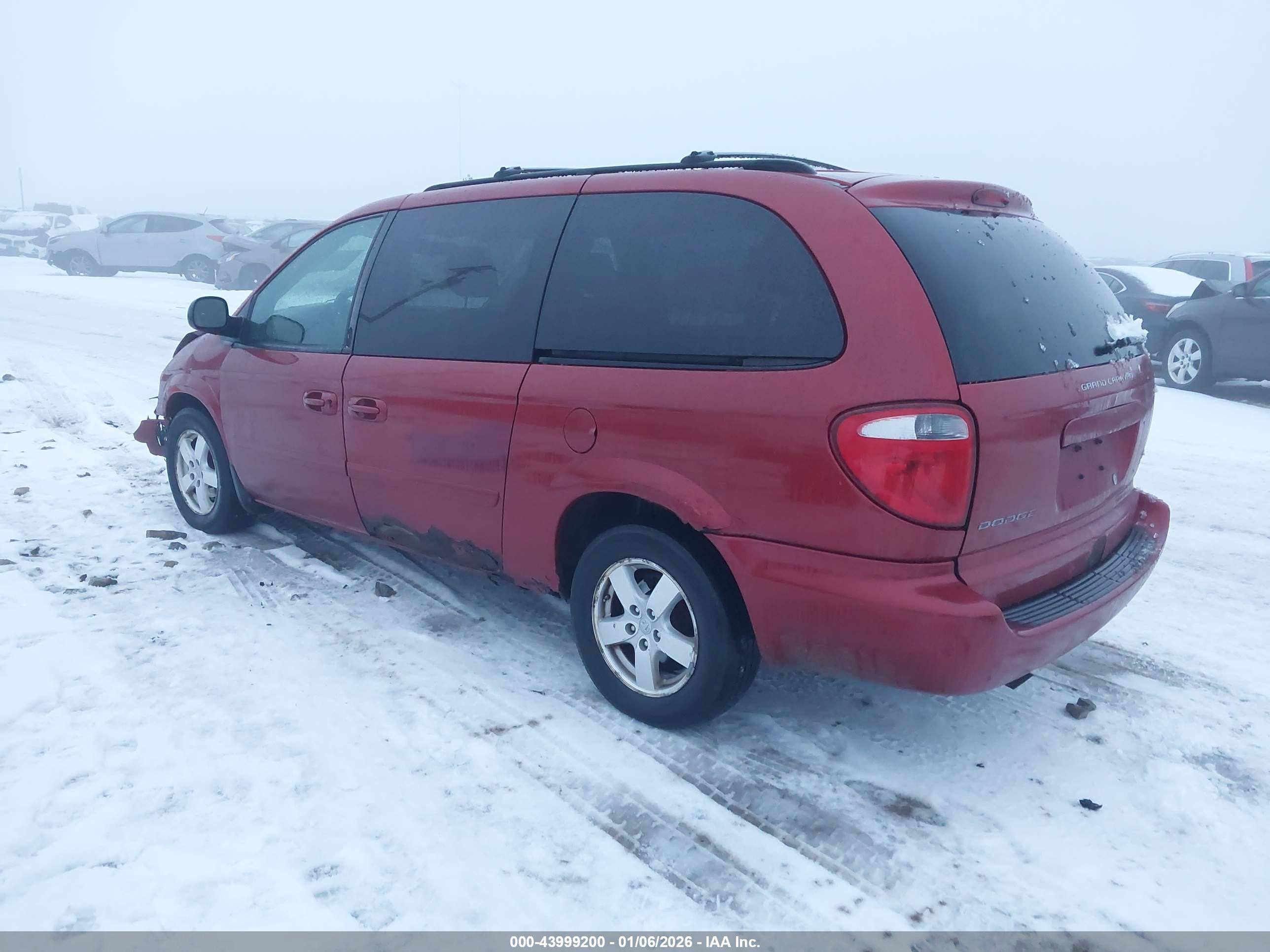 DODGE GRAND image 3