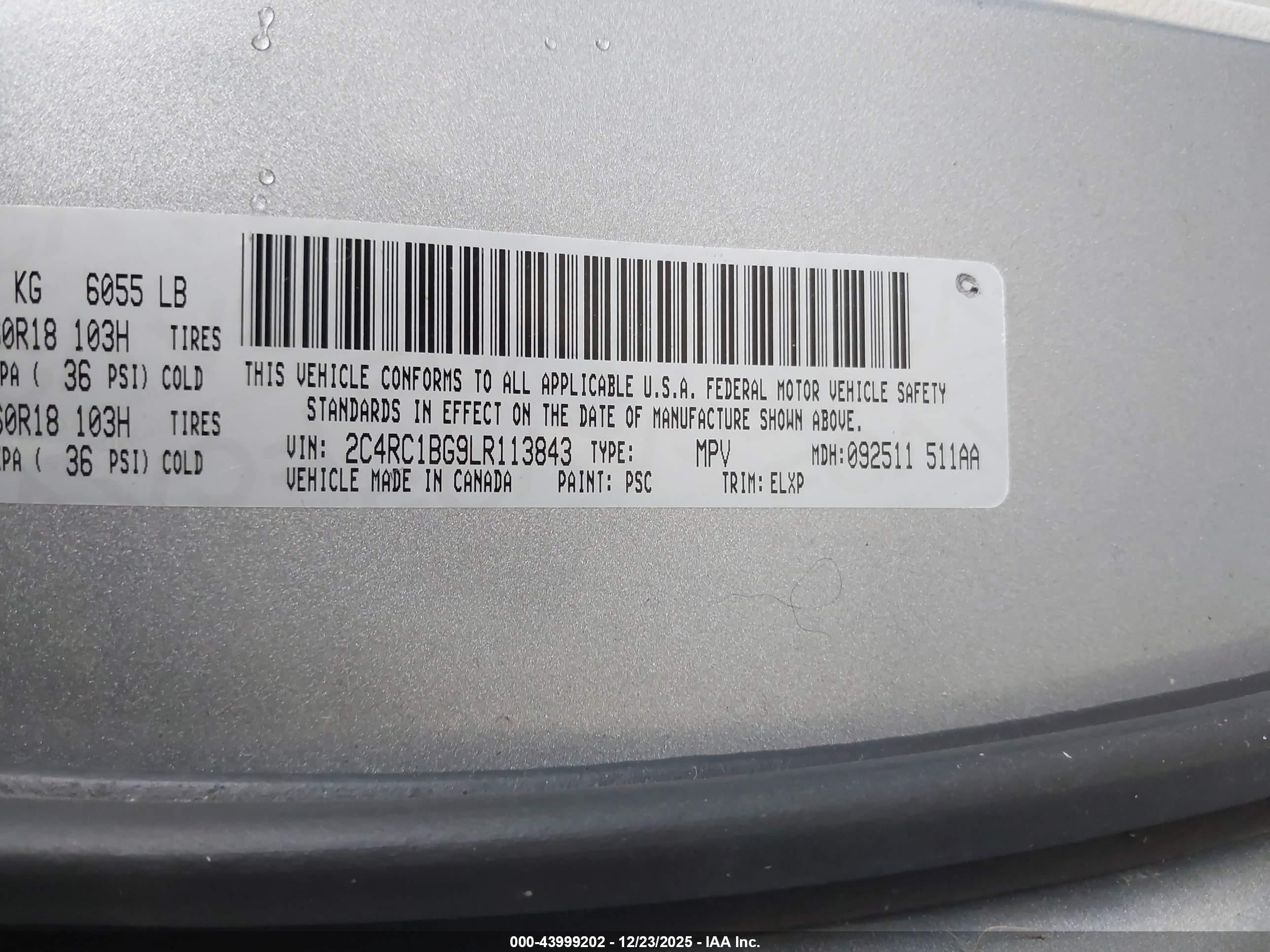 CHRYSLER PACIFICA image 9