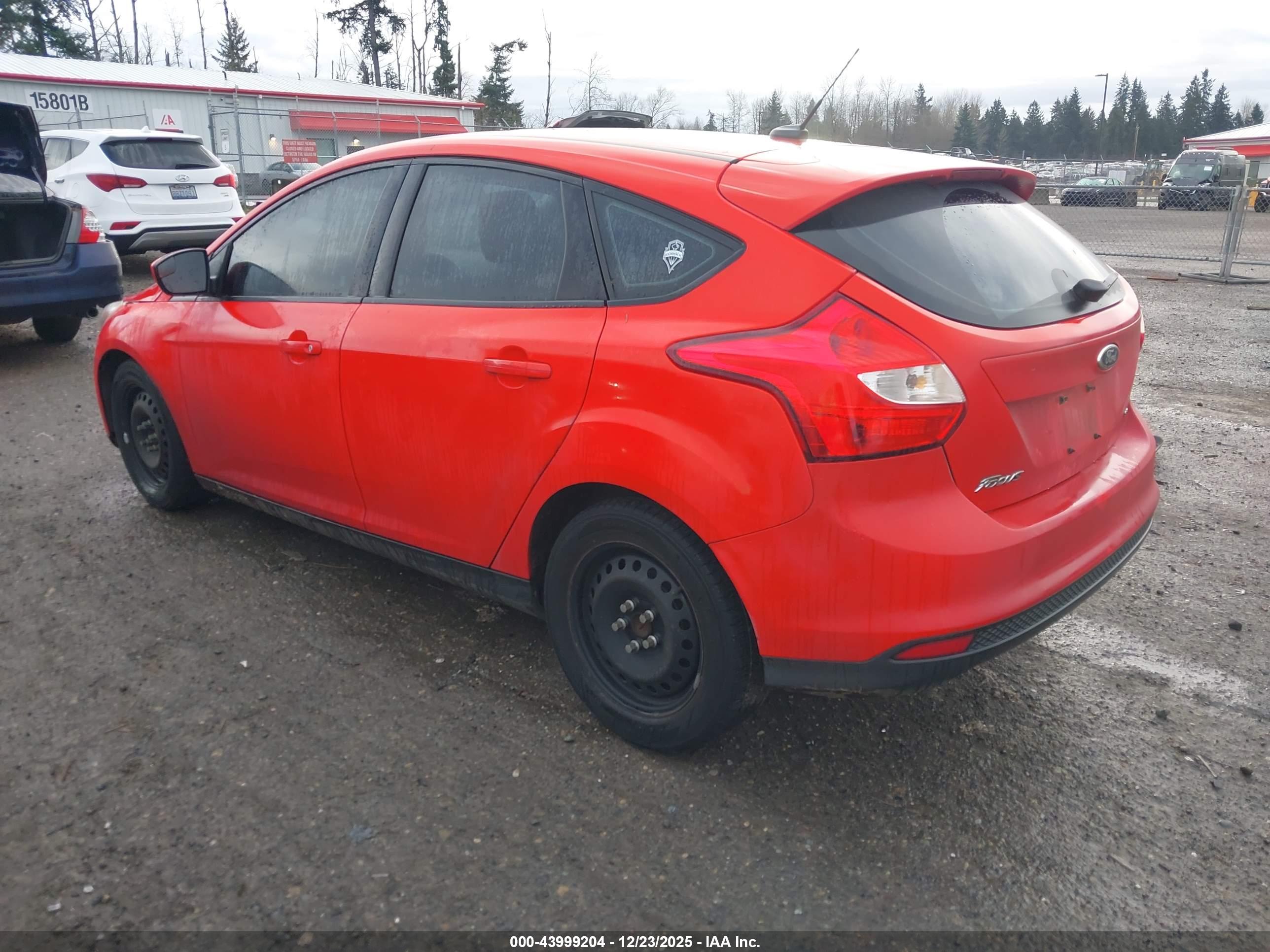 FORD FOCUS image 3