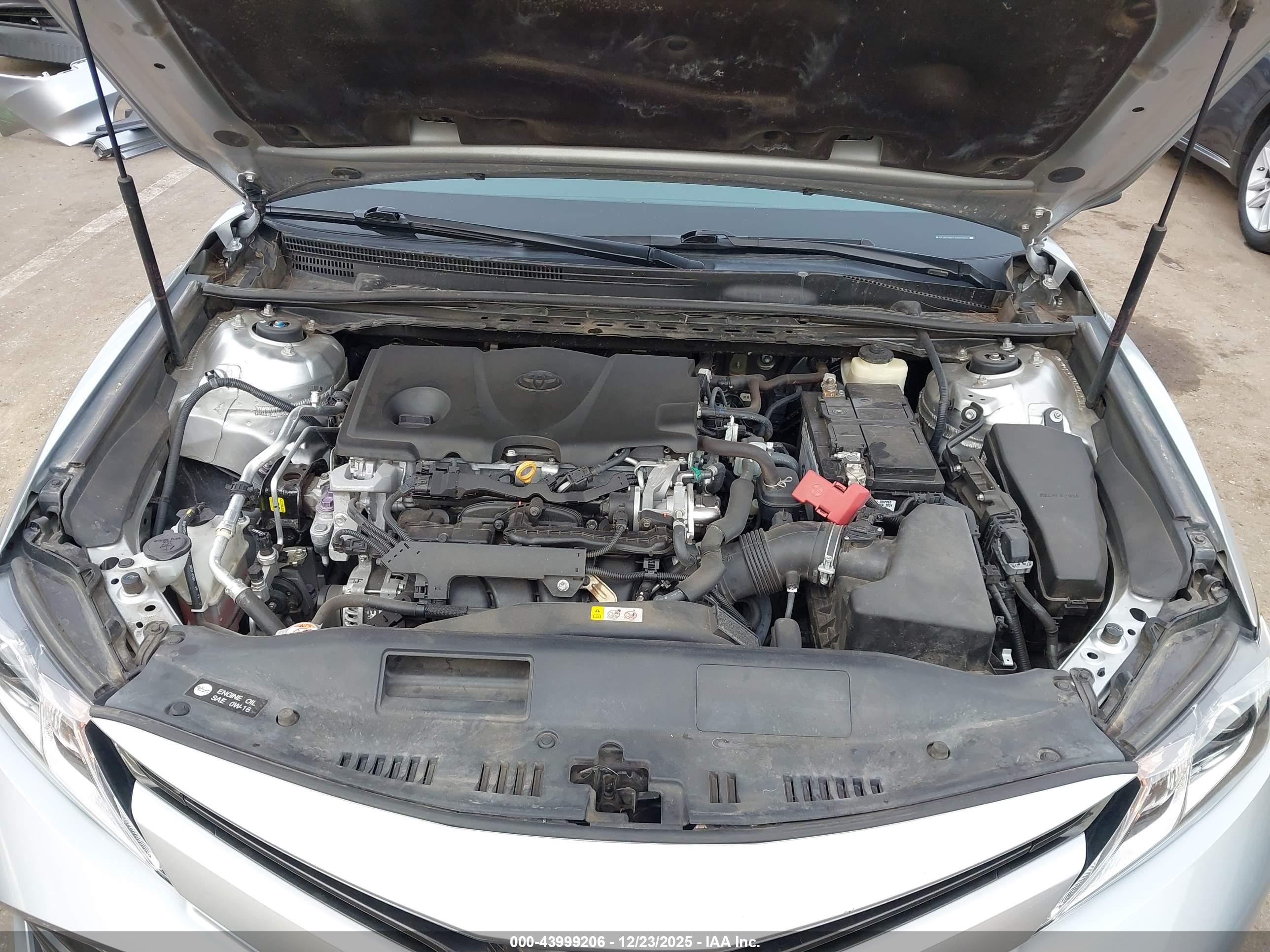 TOYOTA CAMRY image 10