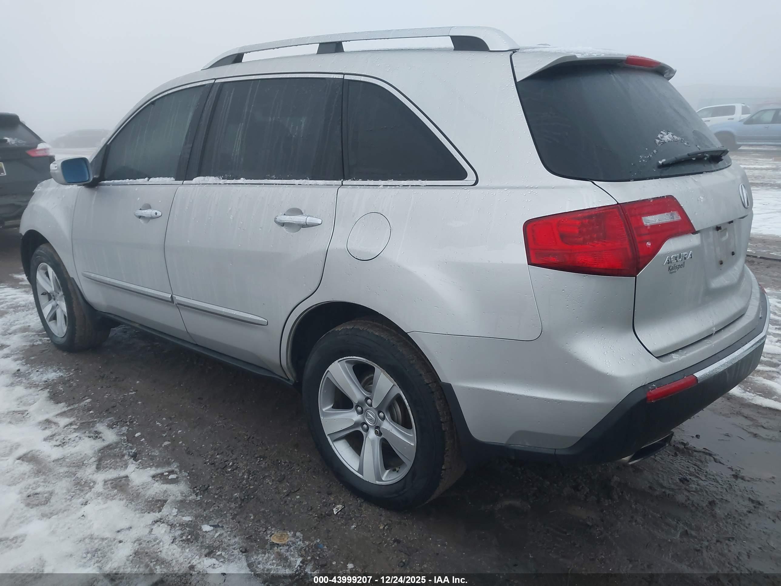 ACURA MDX image 3
