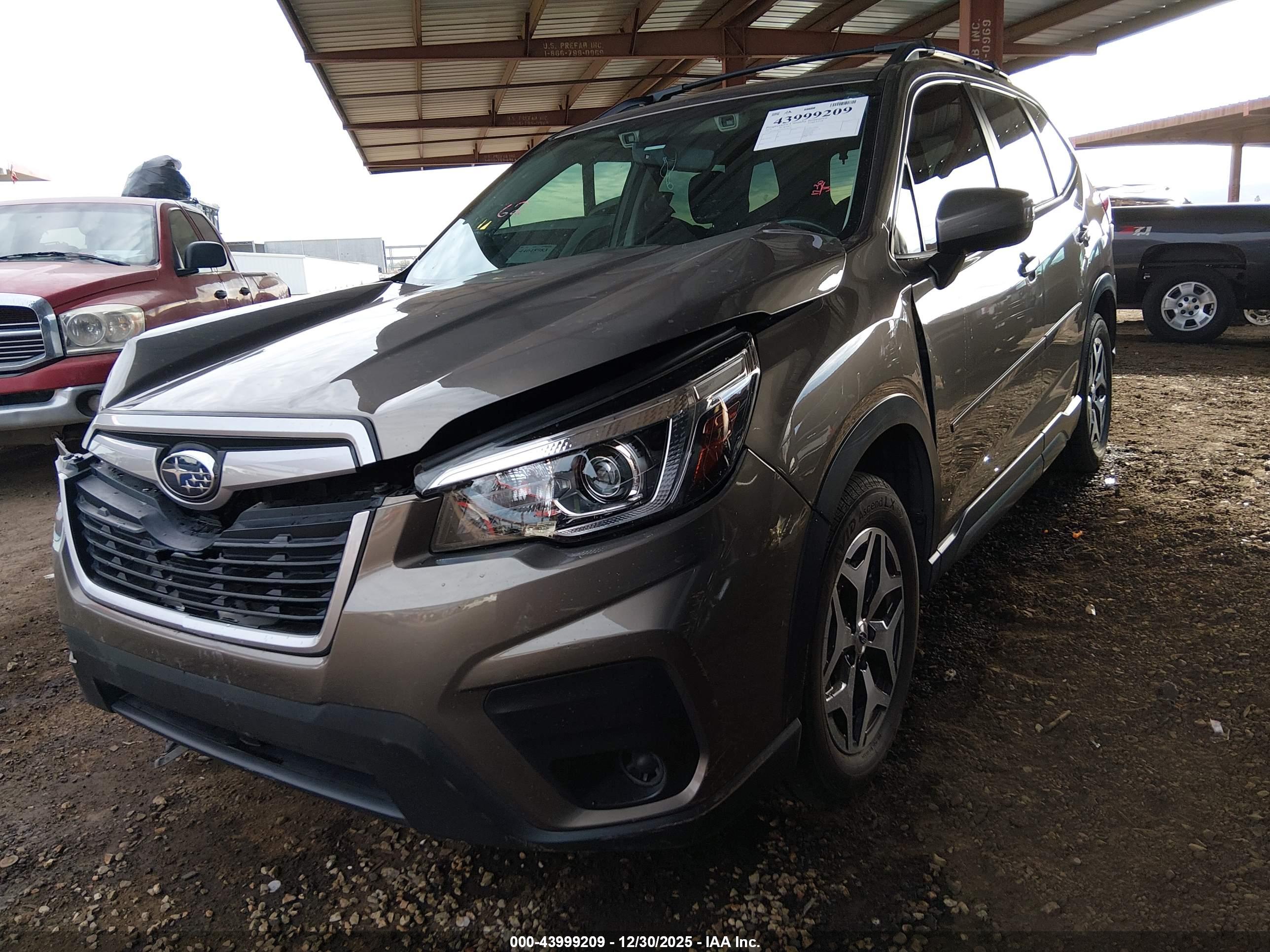 SUBARU FORESTER image 2