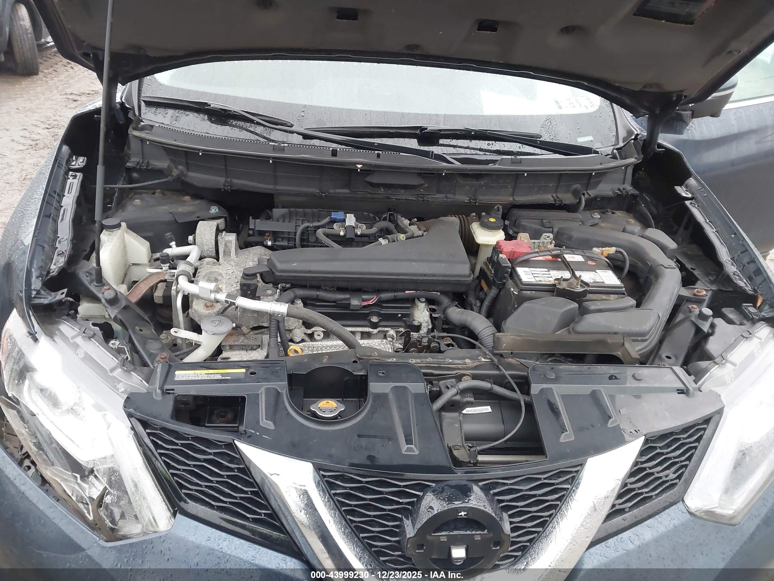 NISSAN ROGUE image 10