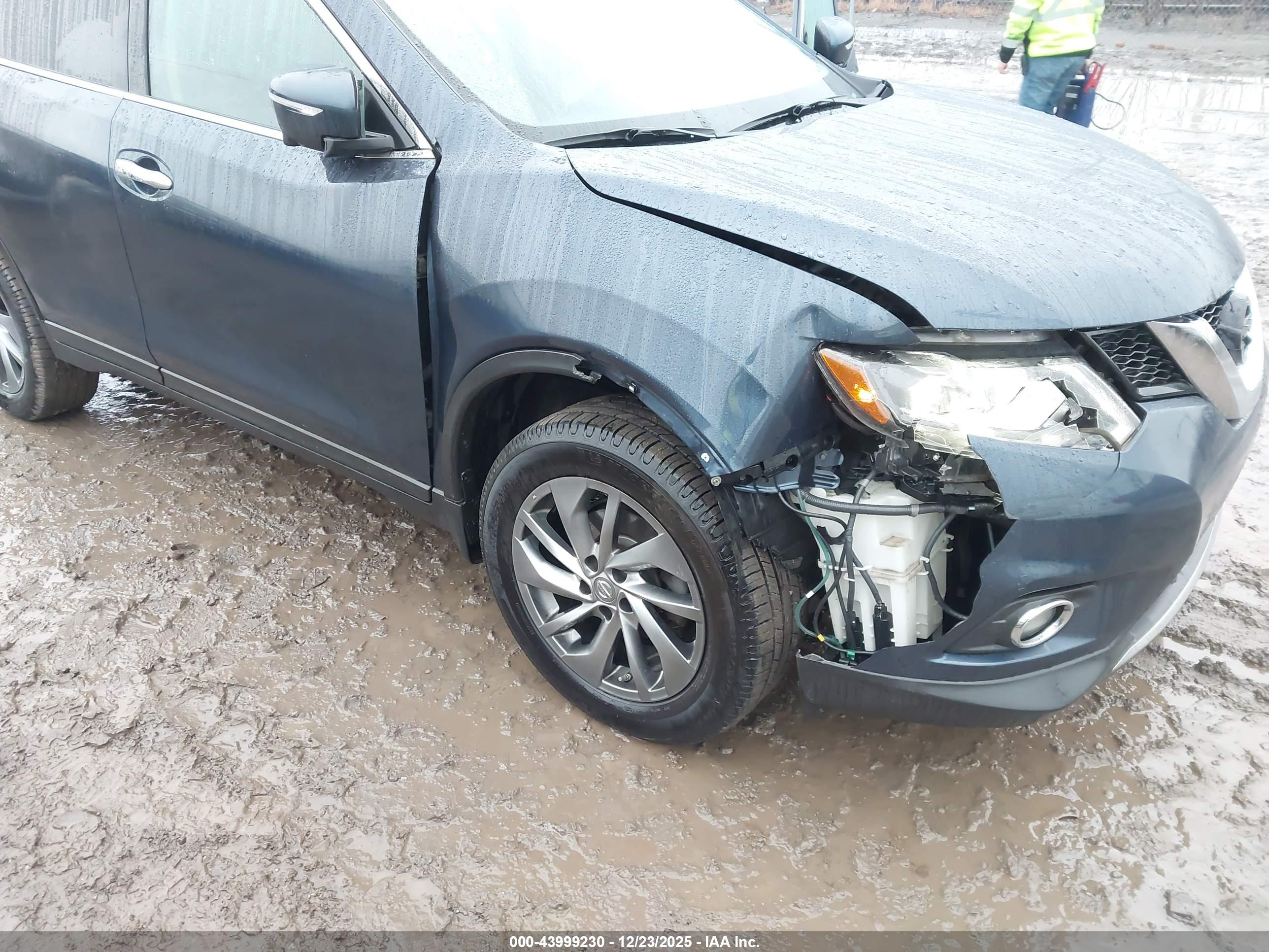 NISSAN ROGUE image 6