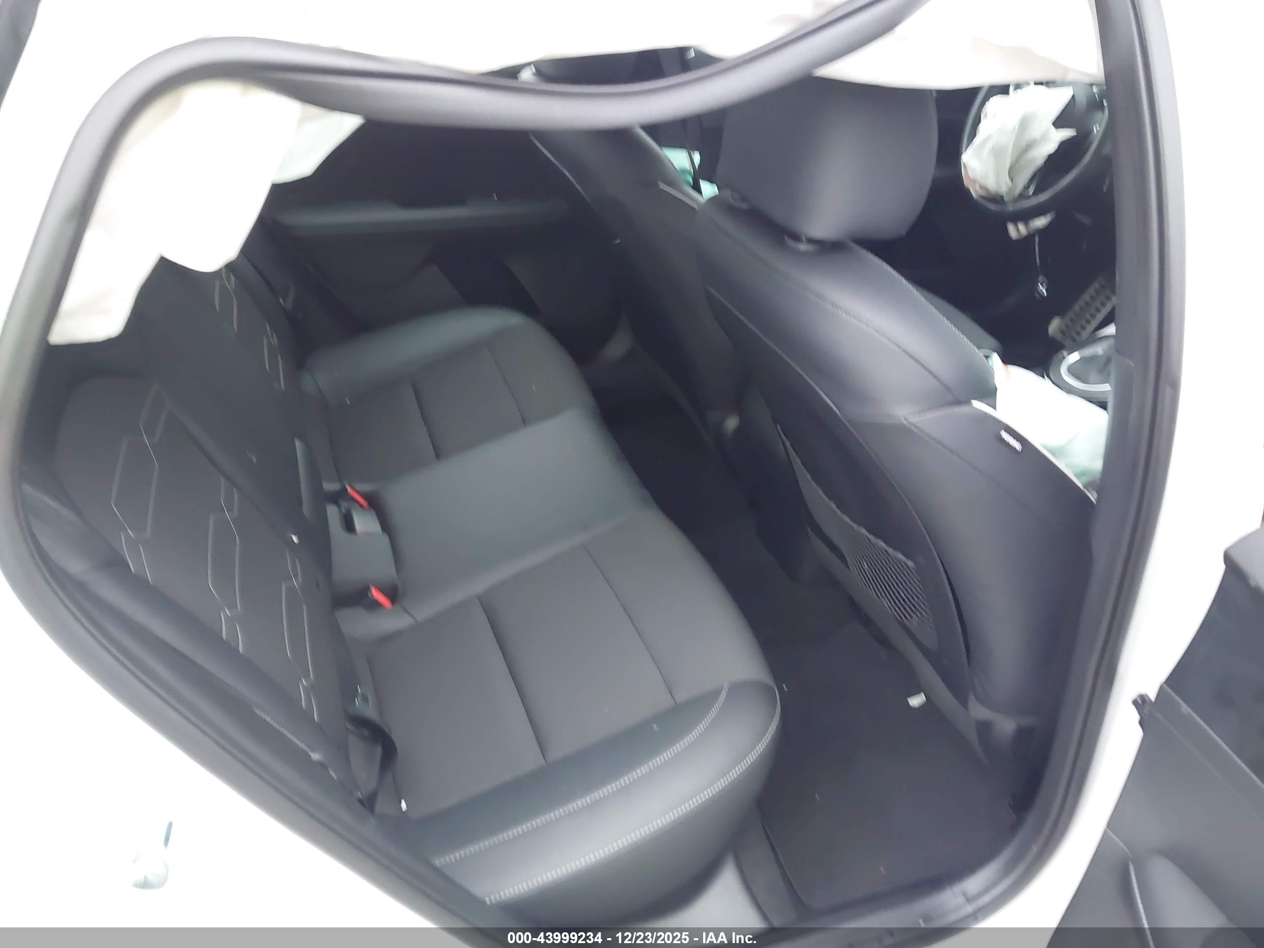 KIA FORTE image 8