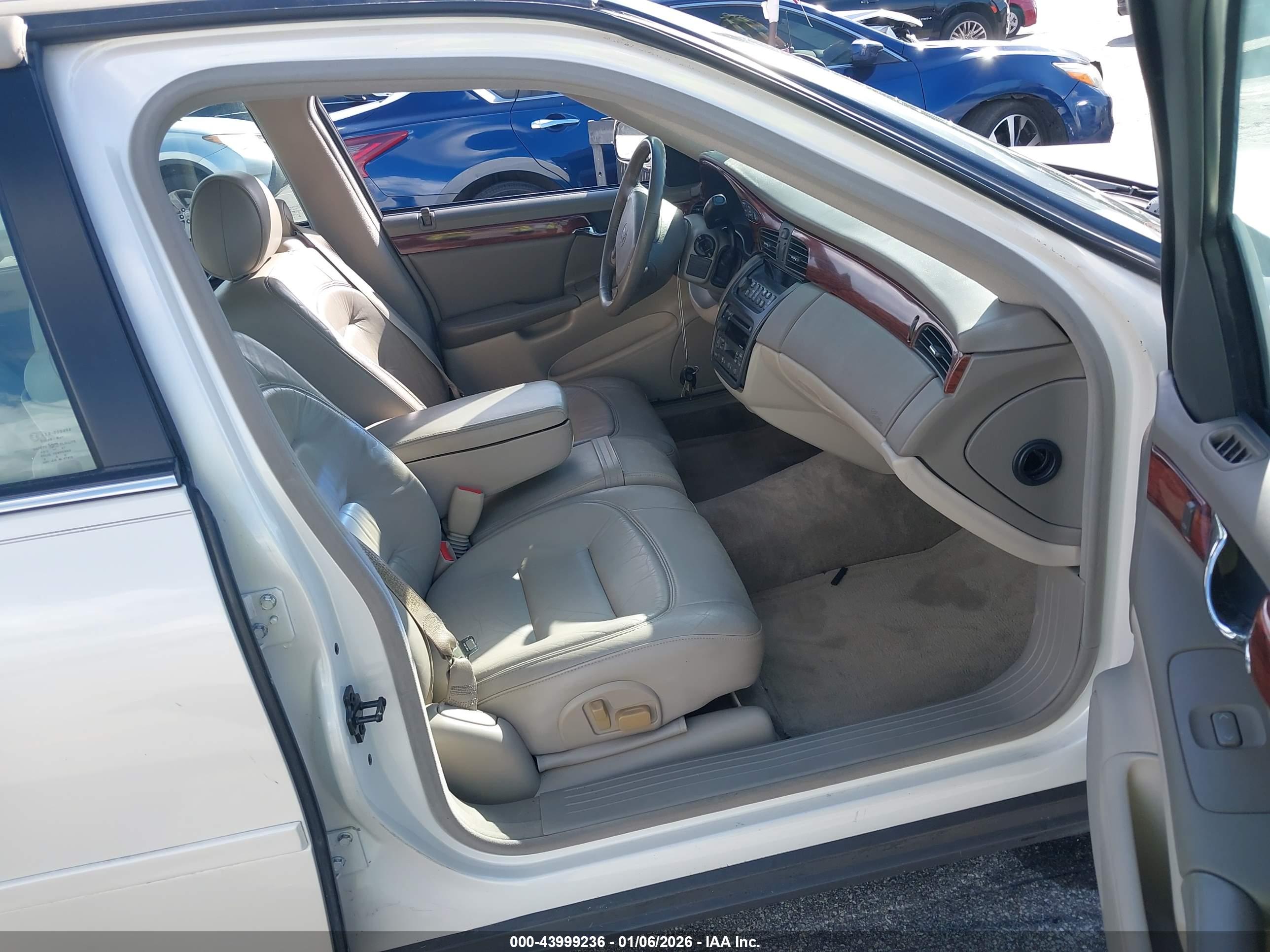 CADILLAC DEVILLE image 5