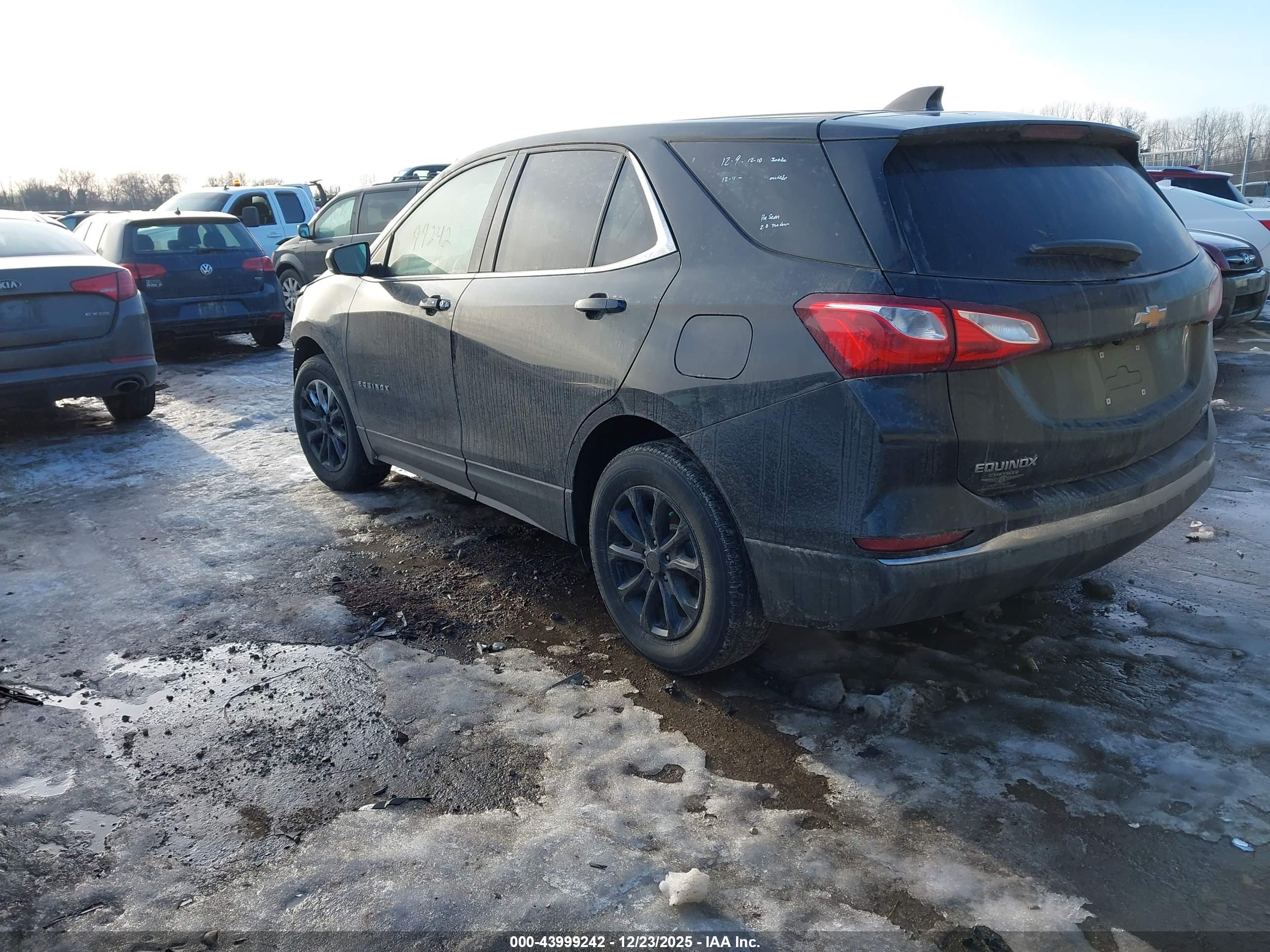 CHEVROLET EQUINOX image 3