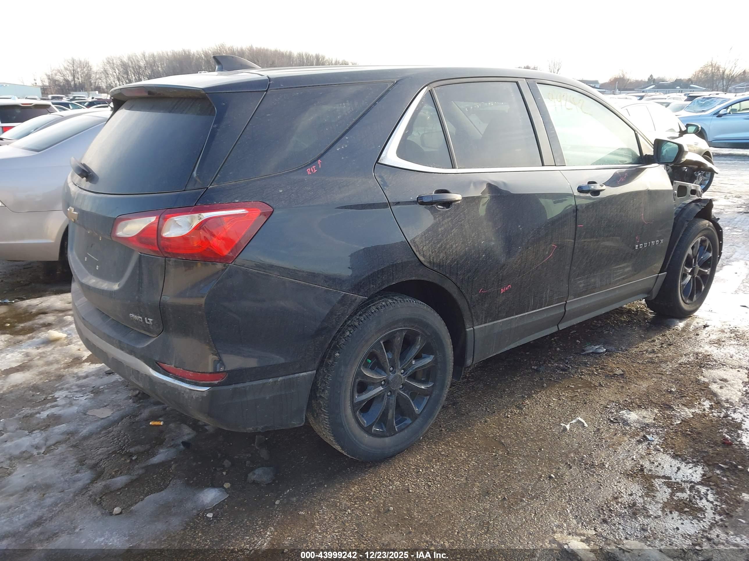 CHEVROLET EQUINOX image 4