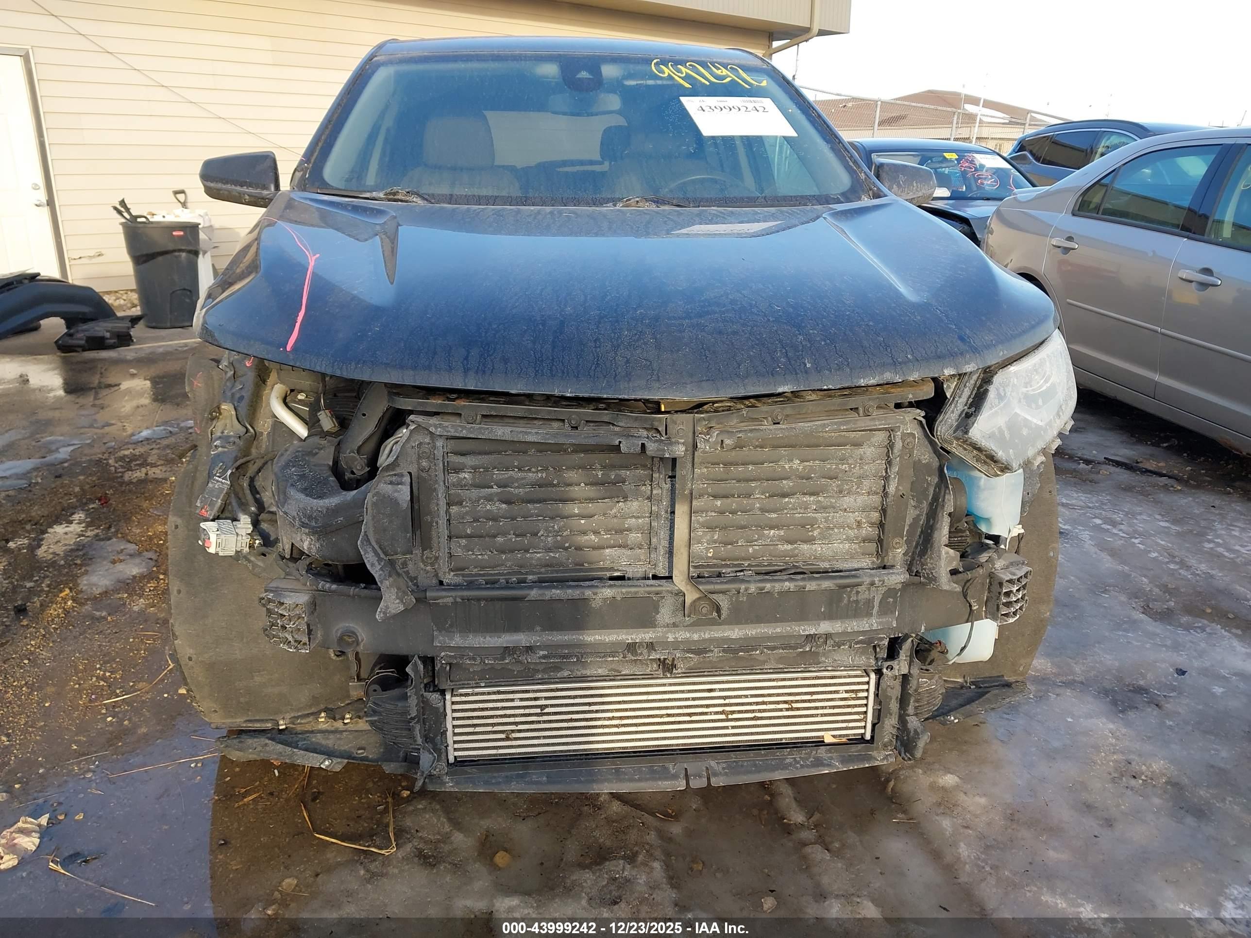 CHEVROLET EQUINOX image 6