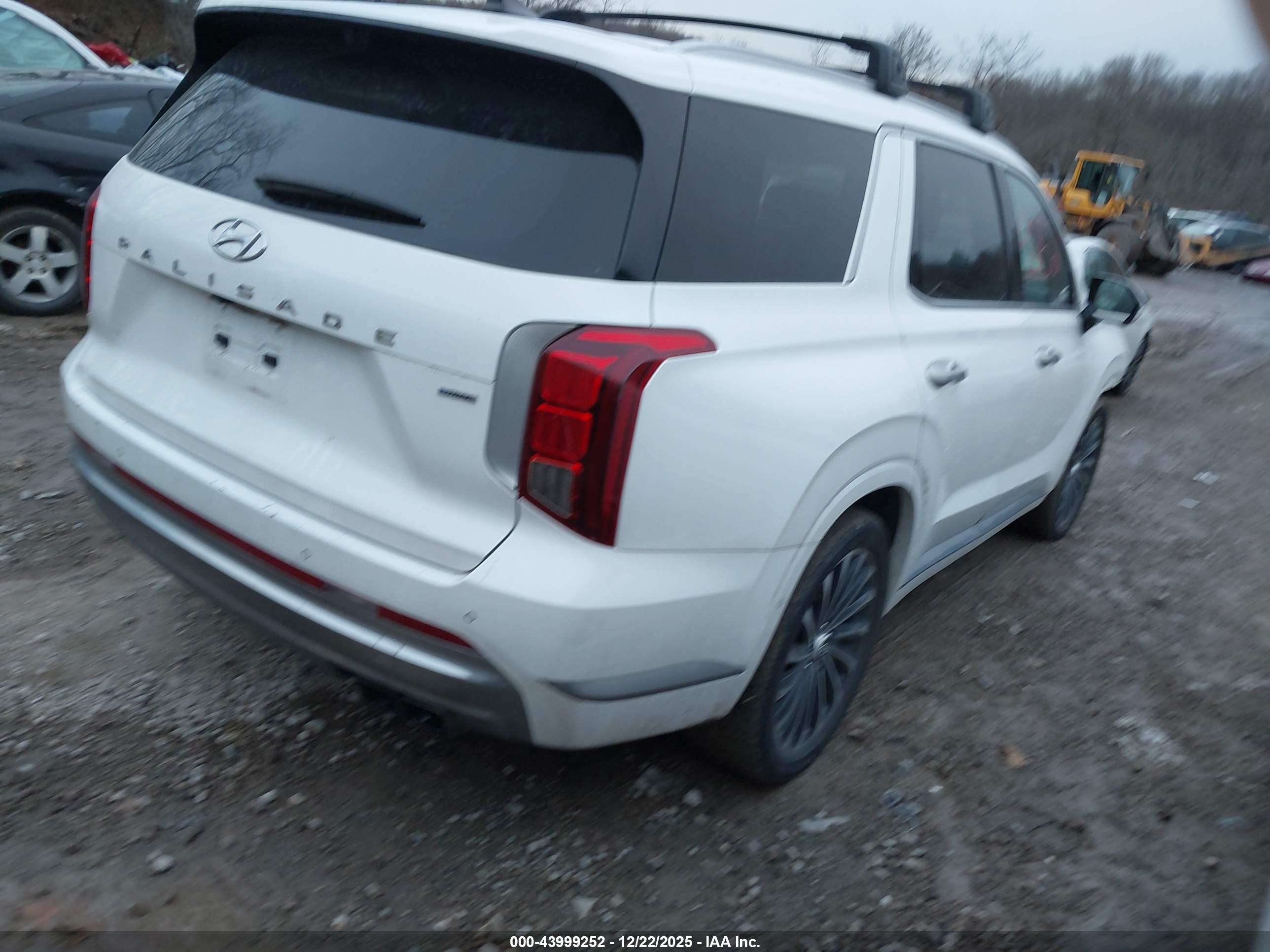HYUNDAI PALISADE image 4