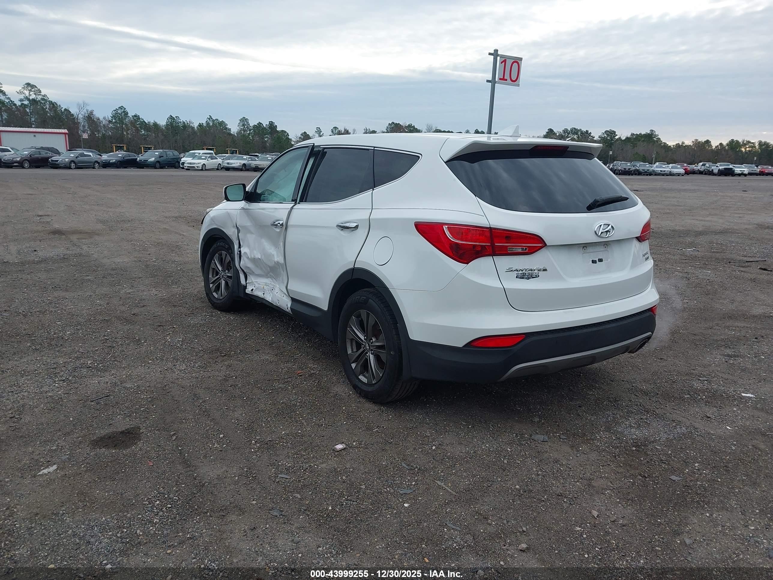HYUNDAI SANTA image 3