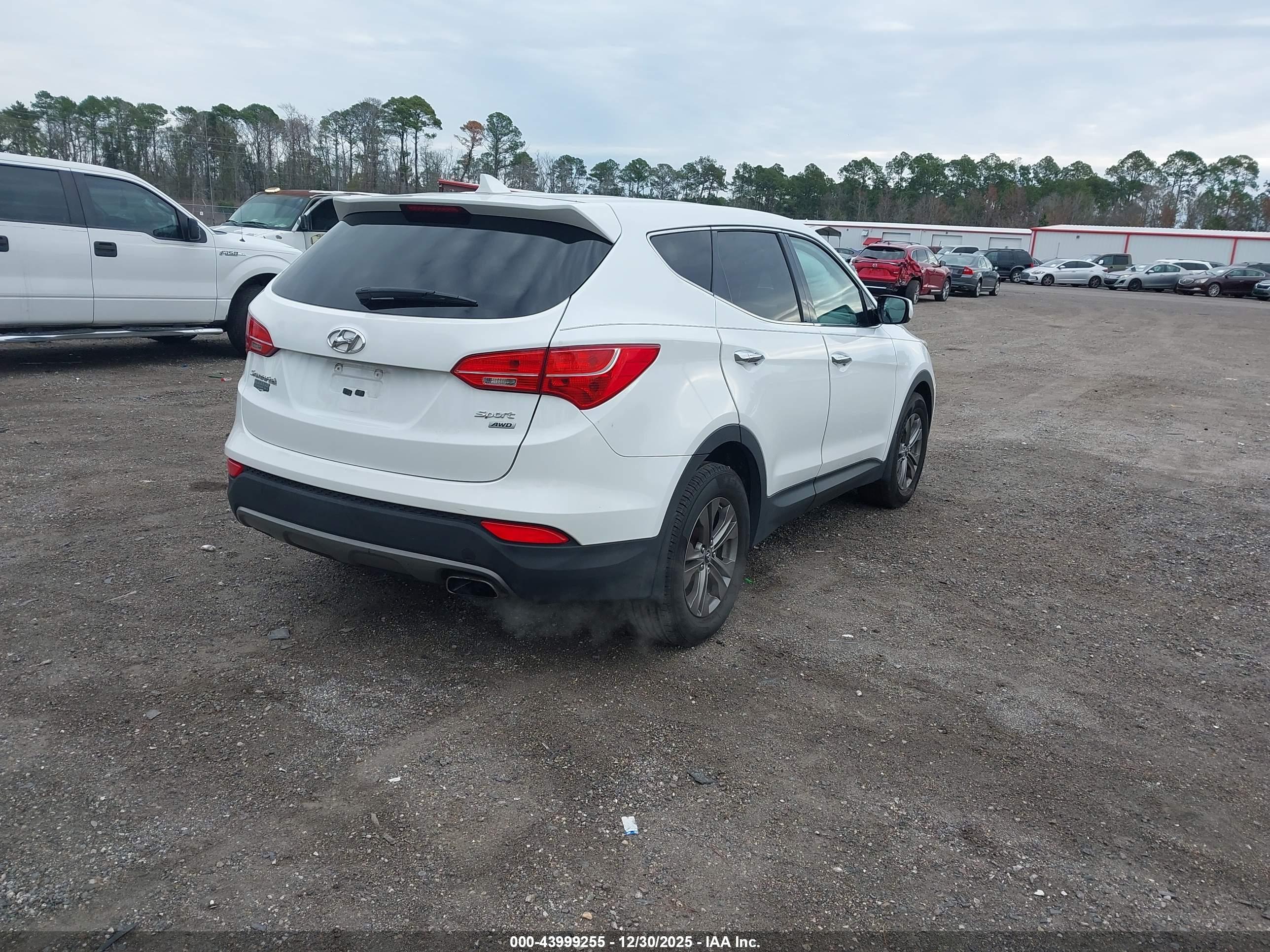 HYUNDAI SANTA image 4