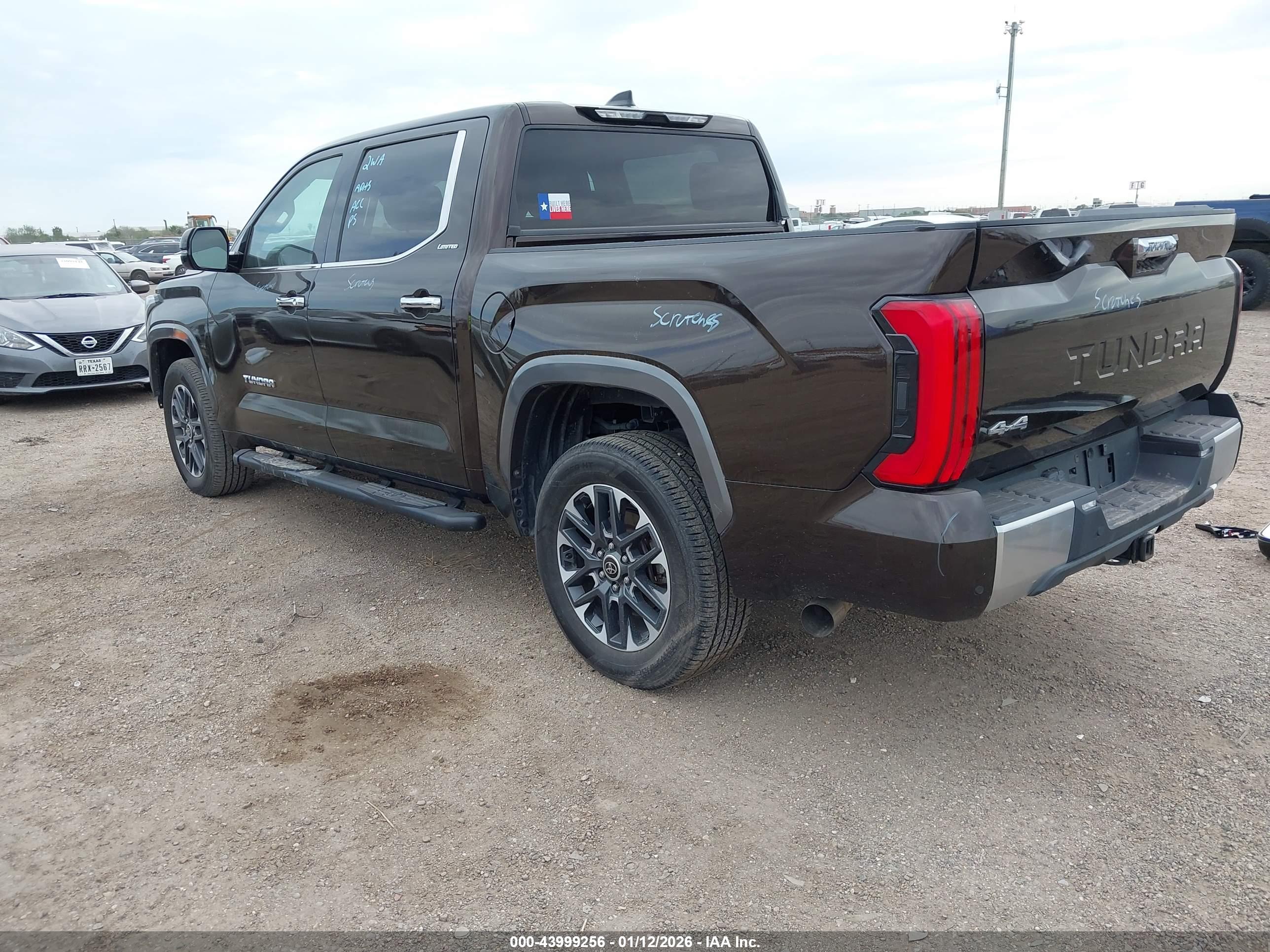 TOYOTA TUNDRA image 3