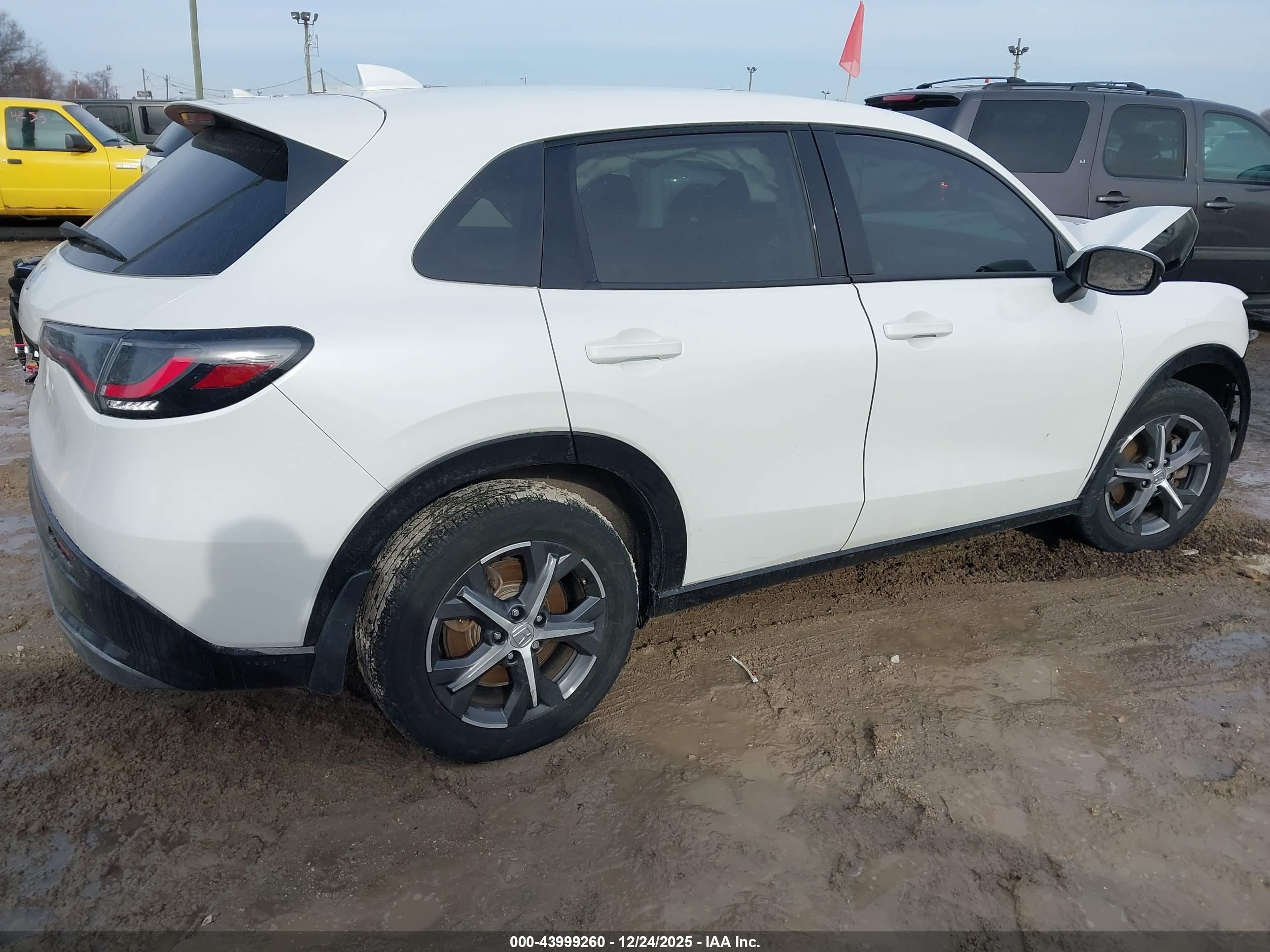 HONDA HR-V image 4